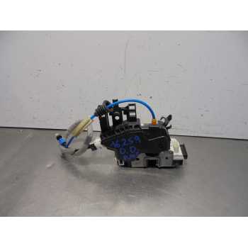 CERRADURA PUERTA DELANTERA DERECHA A0997202201 ELECTRICA 4 PUERTAS 