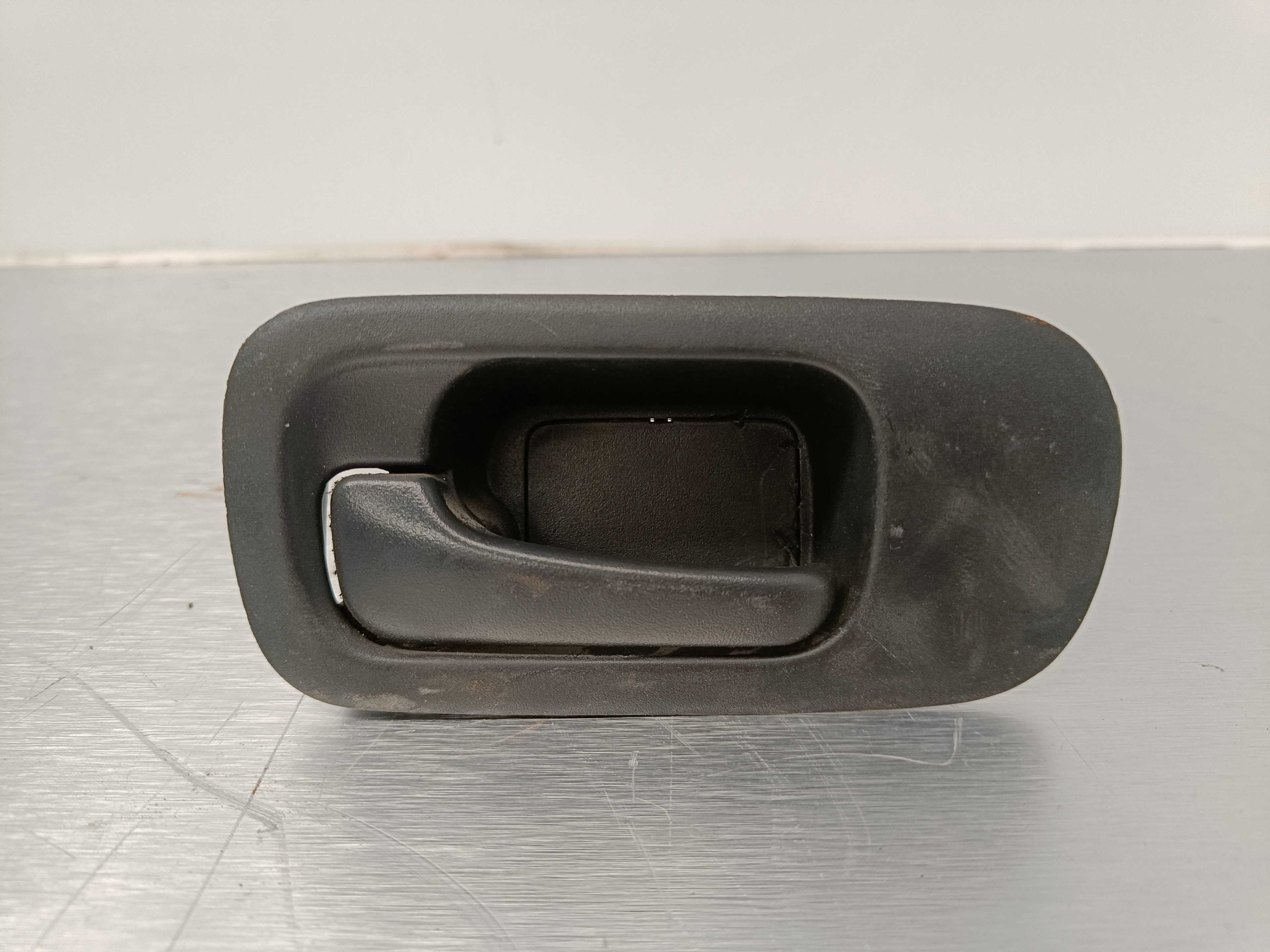 Recambio de maneta interior trasera izquierda para honda cr-v (rd8) es referencia OEM IAM   
