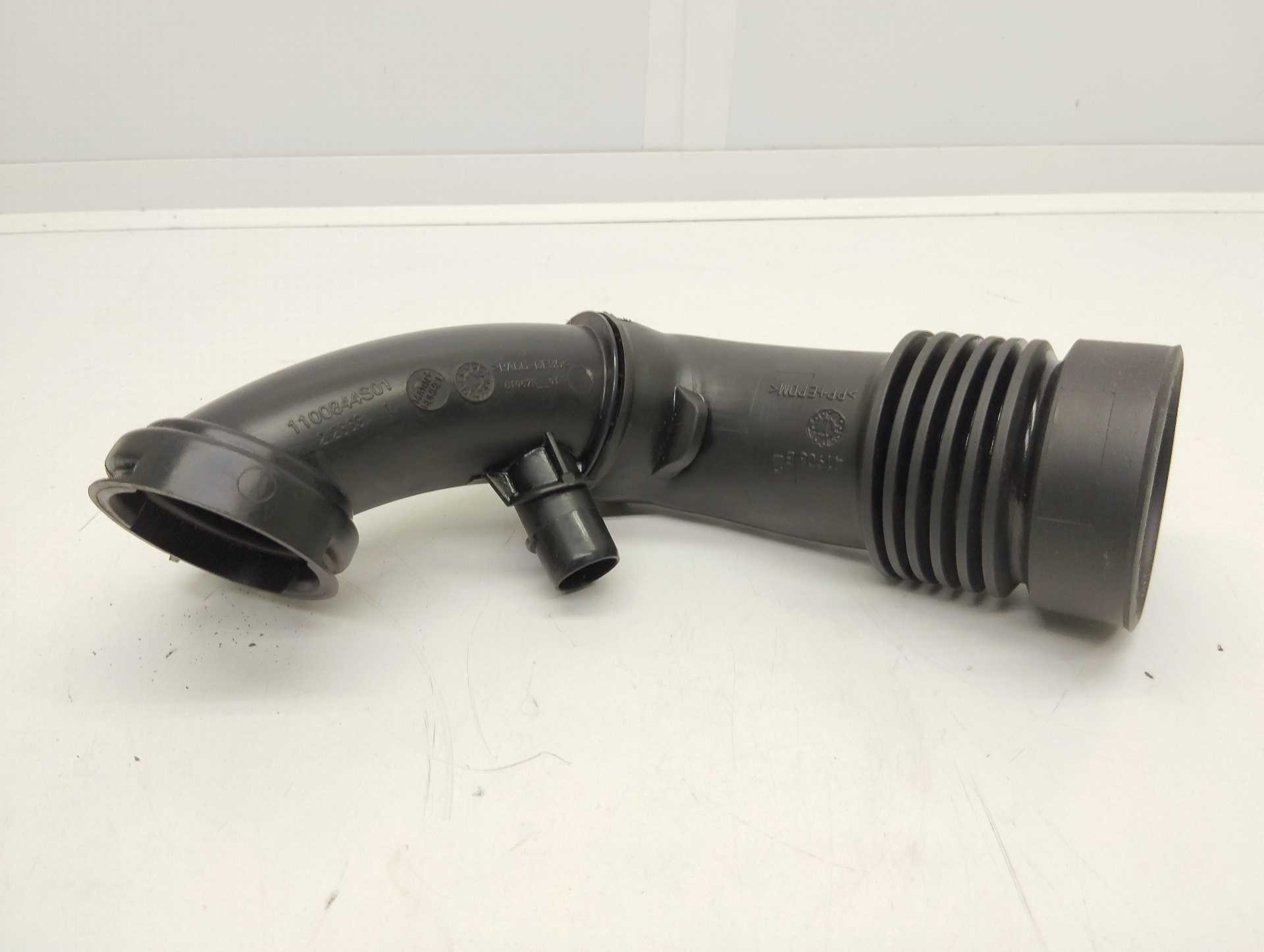 Recambio de tubo de admision para peugeot 508 1.6 blue-hdi fap referencia OEM IAM 9801000980 1100844S01 