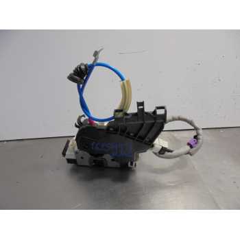 CERRADURA PUERTA TRASERA IZQUIERDA A0997305500 ELECTRICA 4 PUERTAS 