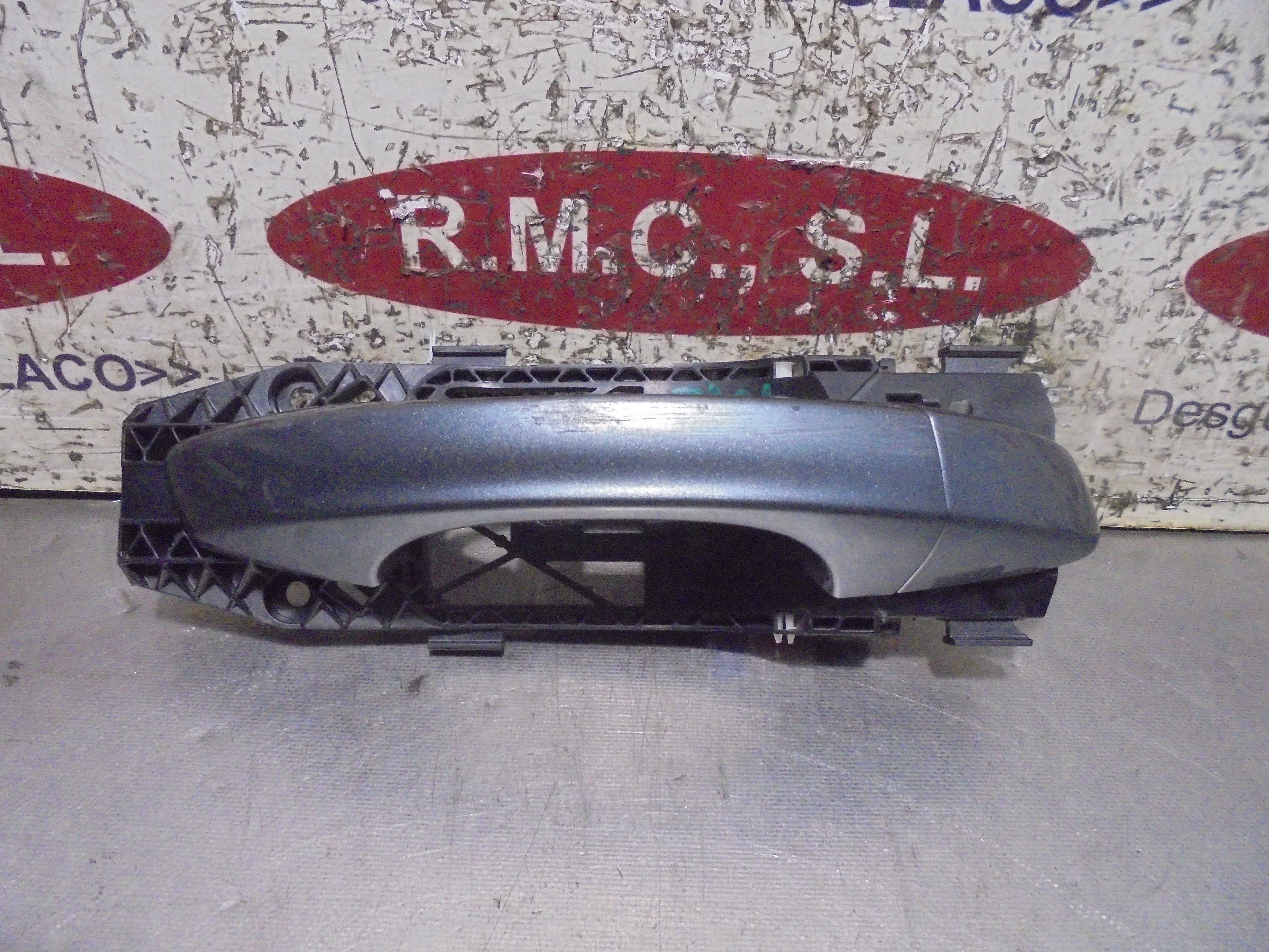 Recambio de maneta exterior delantera derecha para seat leon (5f1) 1.2 tsi referencia OEM IAM   