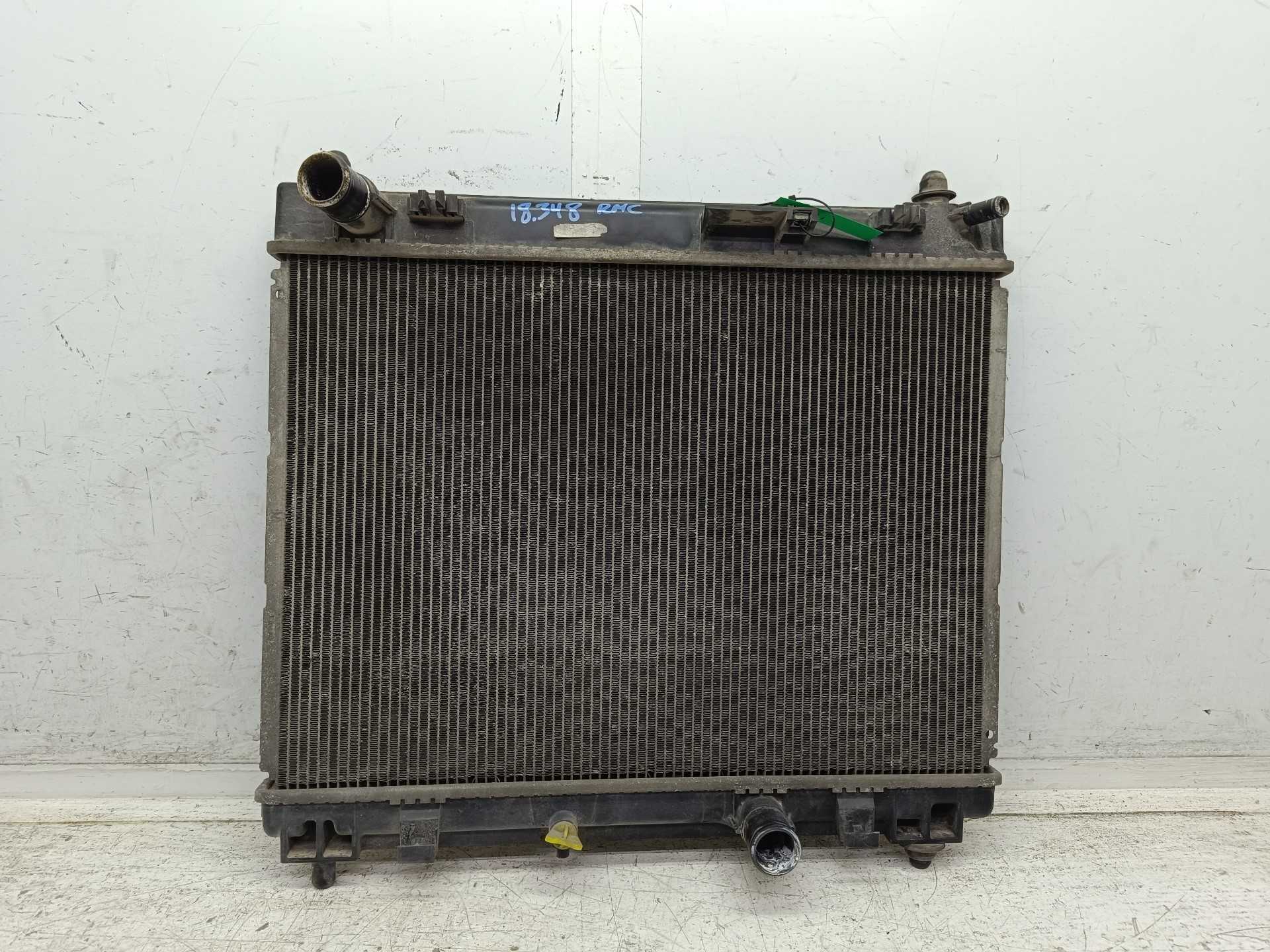 Recambio de radiador agua para toyota yaris (ksp9/scp9/nlp9) básico referencia OEM IAM MF42211888851  