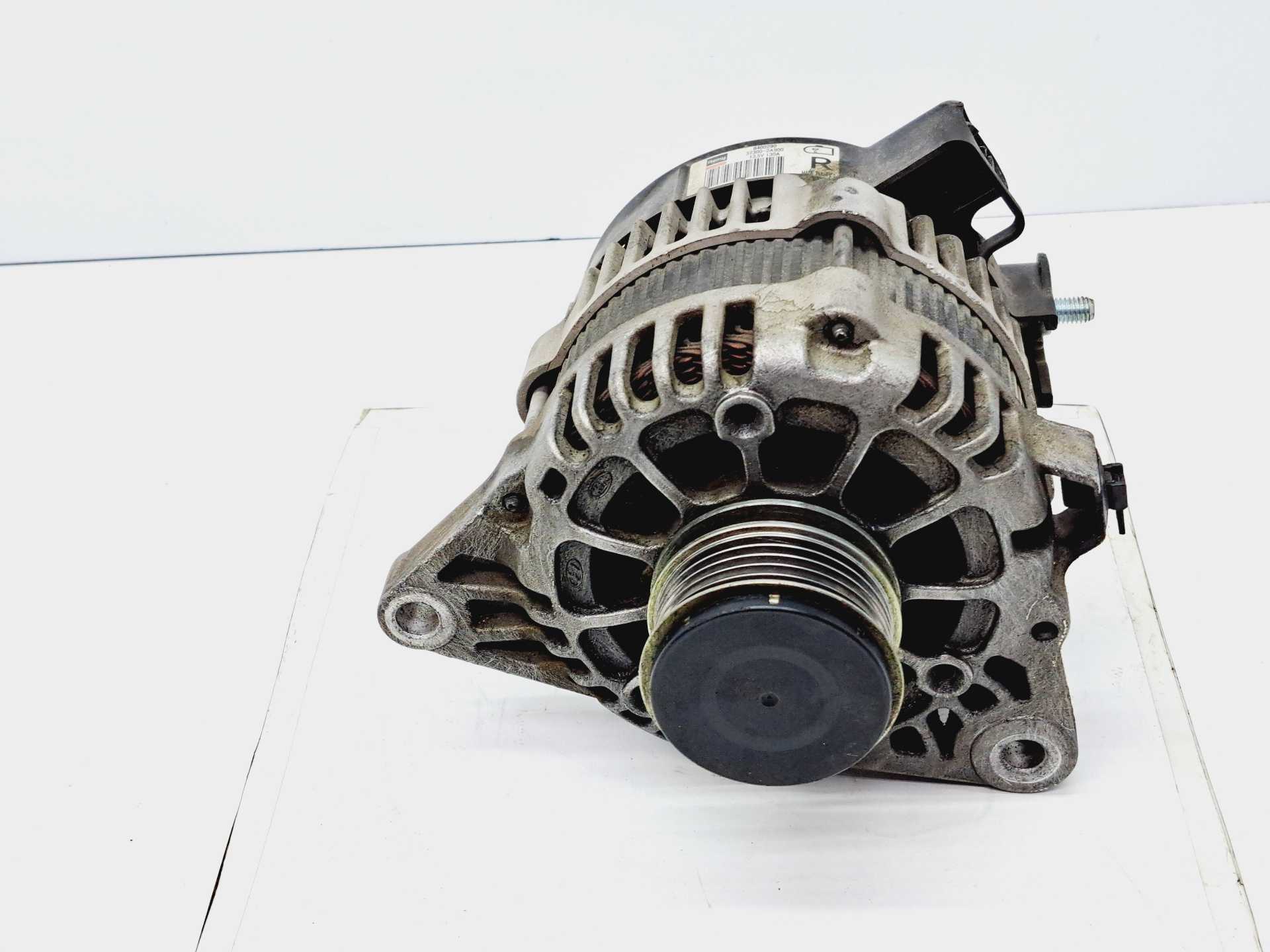 Recambio de alternador para kia carens ( ) basic referencia OEM IAM 373002A900 REMY 