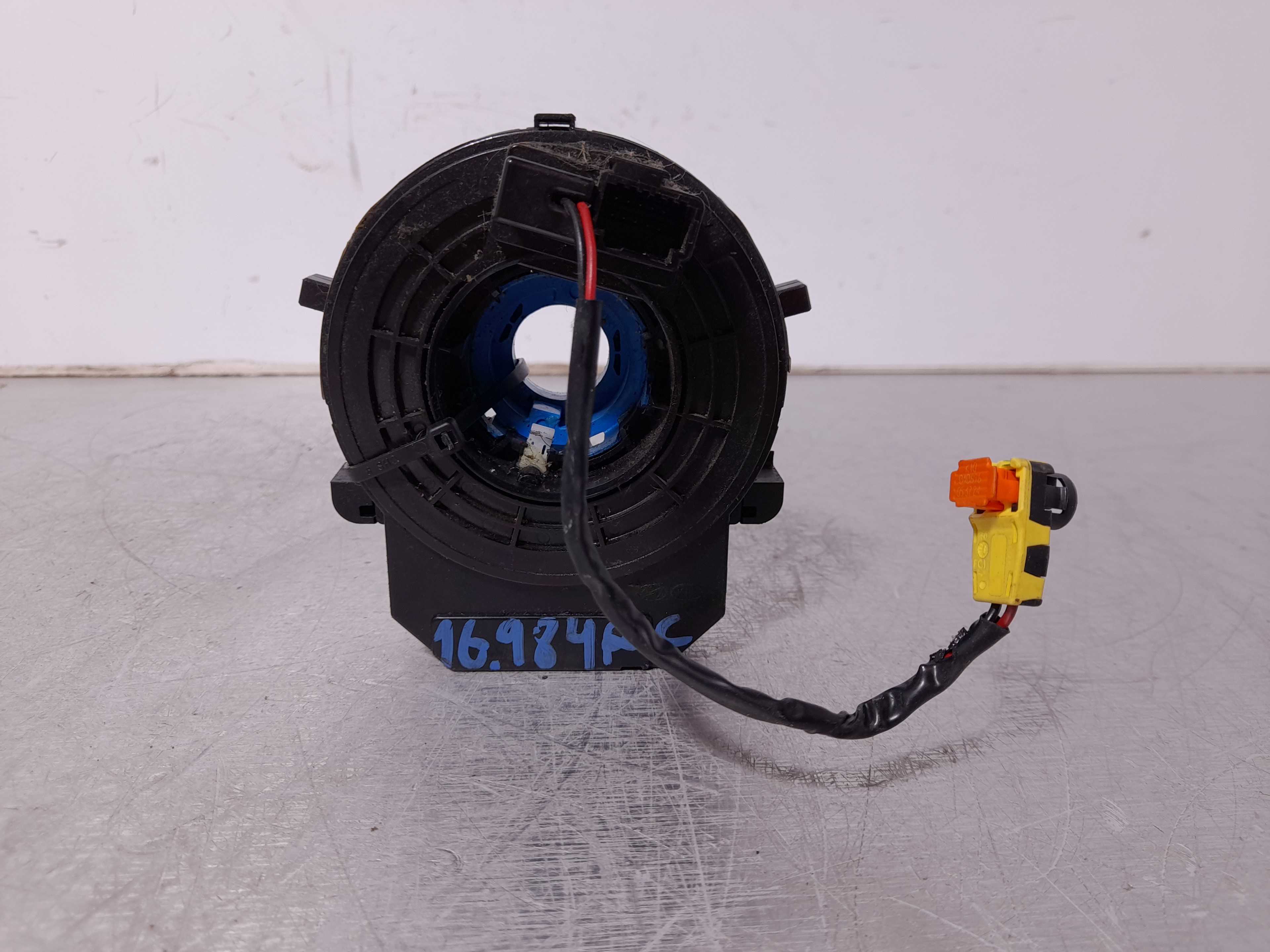 Recambio de anillo airbag para kia carens ( ) basic referencia OEM IAM 299102245  