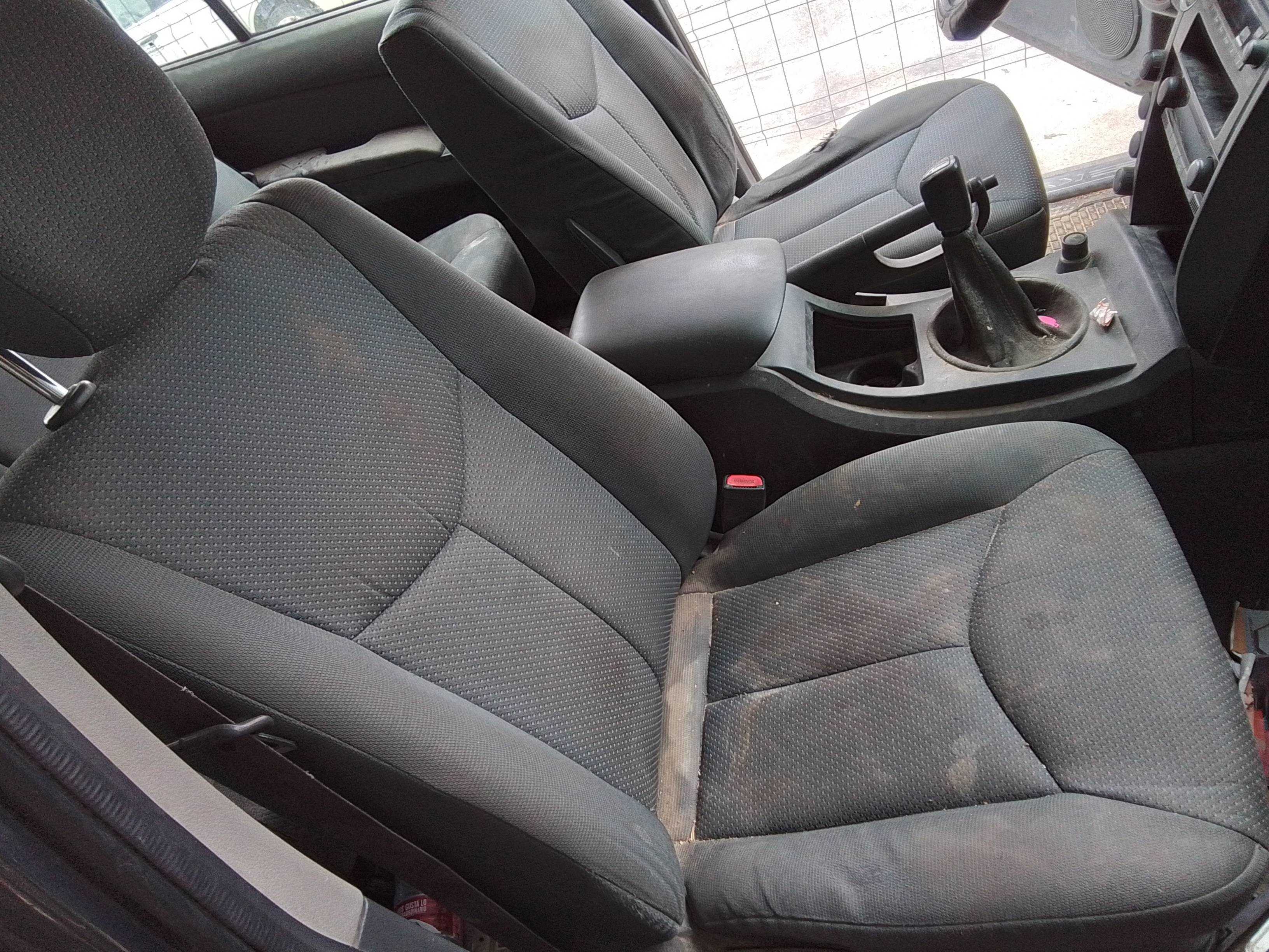 Recambio de asiento delantero derecho para ssangyong kyron 2.0 referencia OEM IAM   