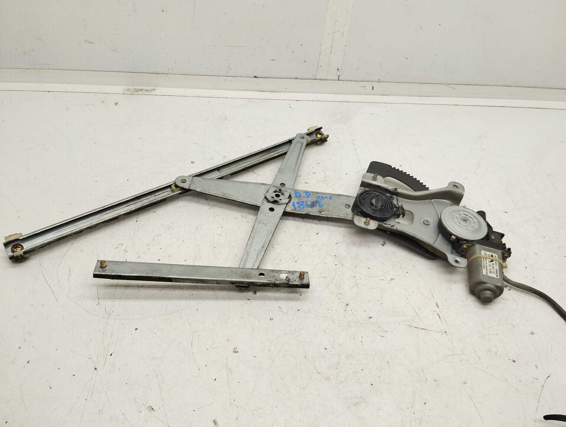Recambio de elevalunas delantero derecho para chevrolet aveo 1.4 cat referencia OEM IAM 96652142  