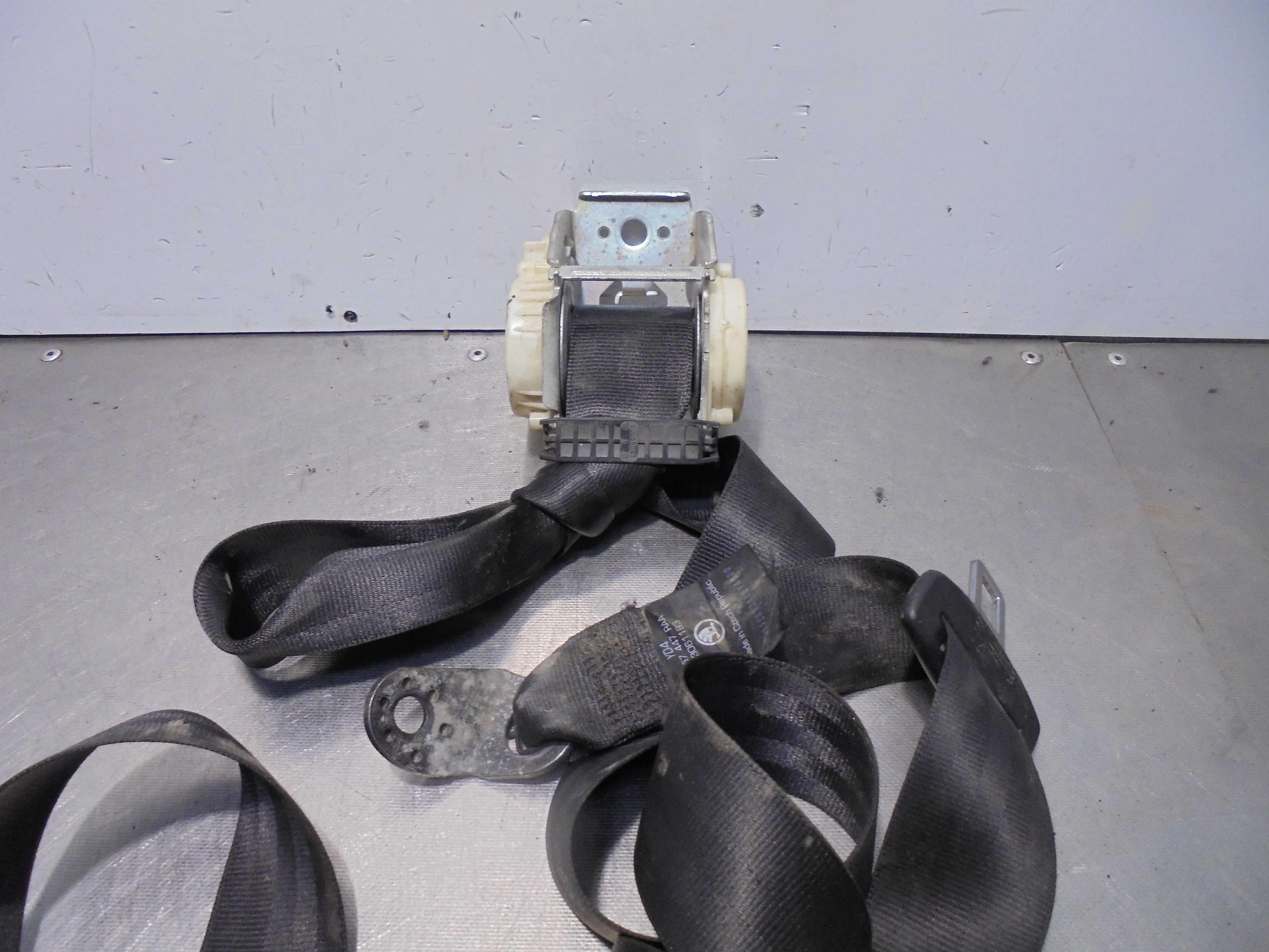 Recambio de cinturon seguridad trasero izquierdo para skoda fabia (5j2 ) active referencia OEM IAM   