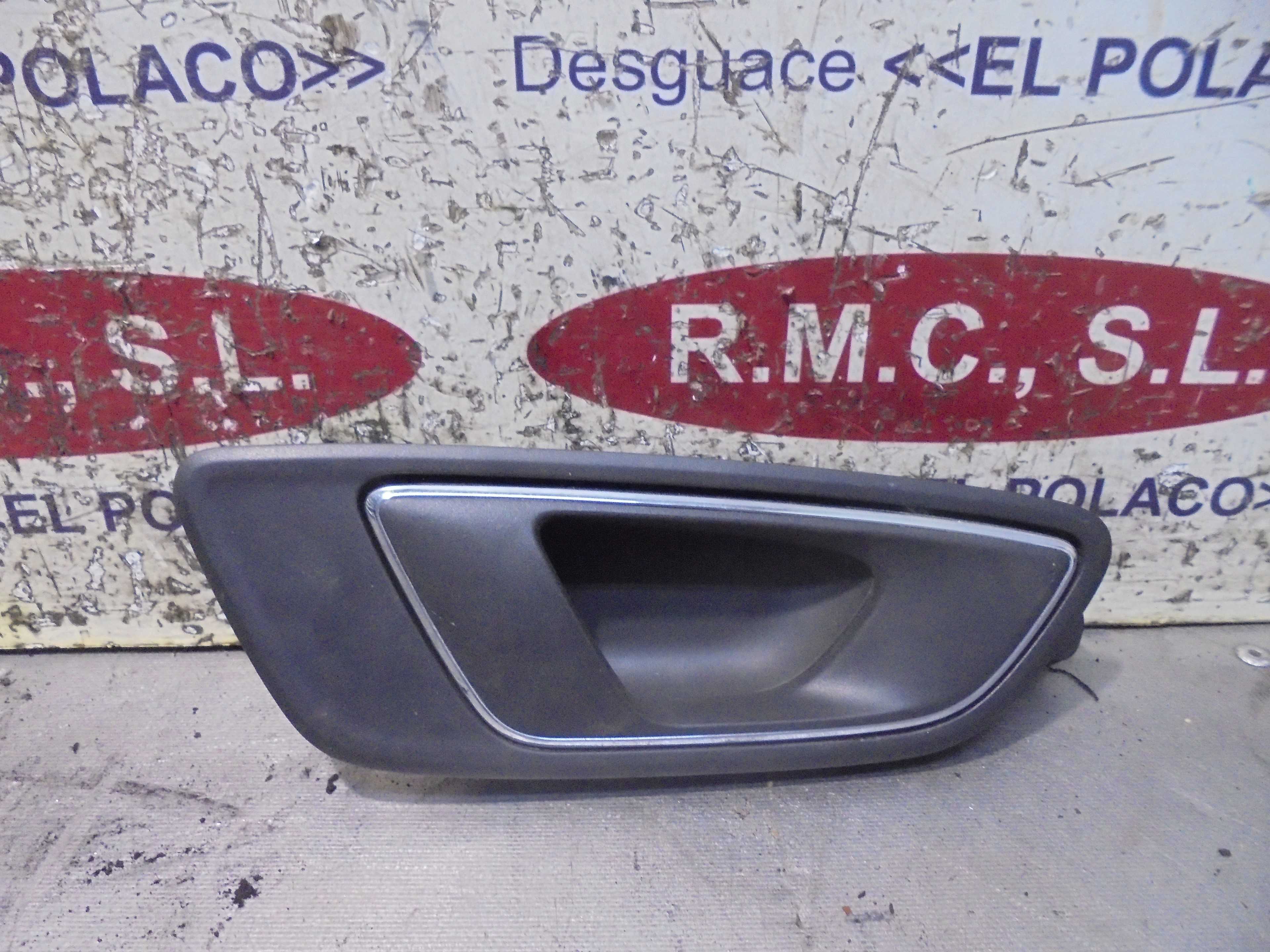 Recambio de maneta interior delantera derecha para seat leon (5f1) 1.2 tsi referencia OEM IAM 5F1837114  