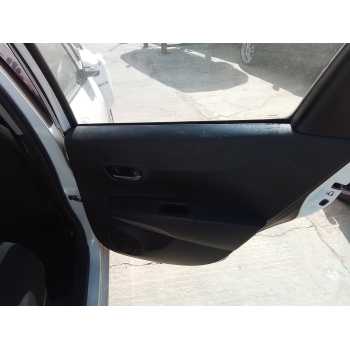 GUARNECIDO PUERTA TRASERA DERECHA 