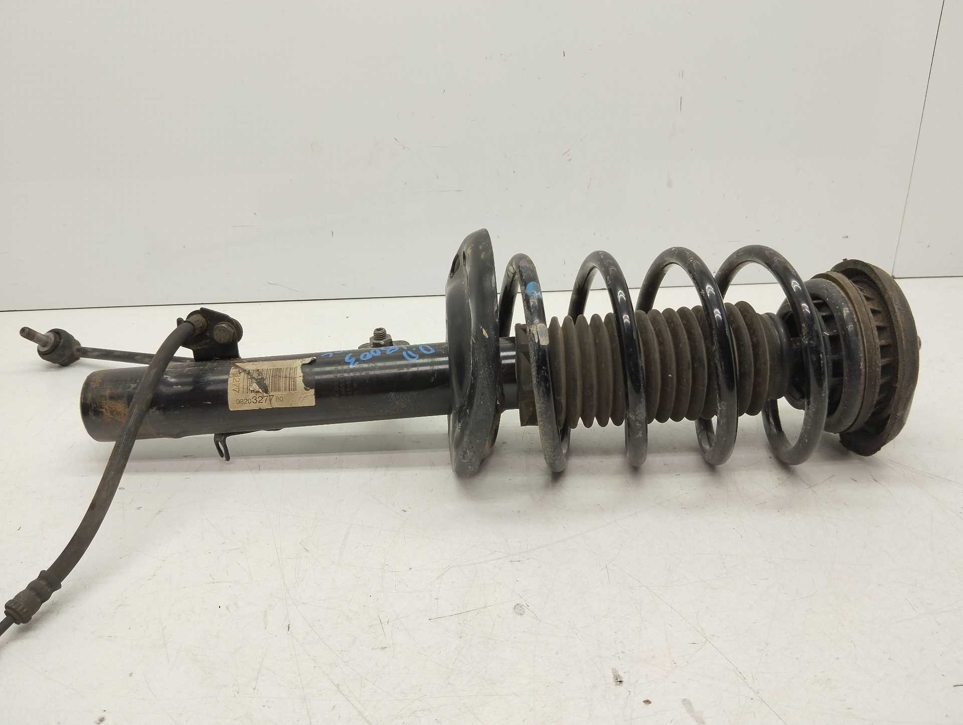 Recambio de amortiguador delantero derecho para peugeot 2008 (--.2013) allure referencia OEM IAM 9820327780  