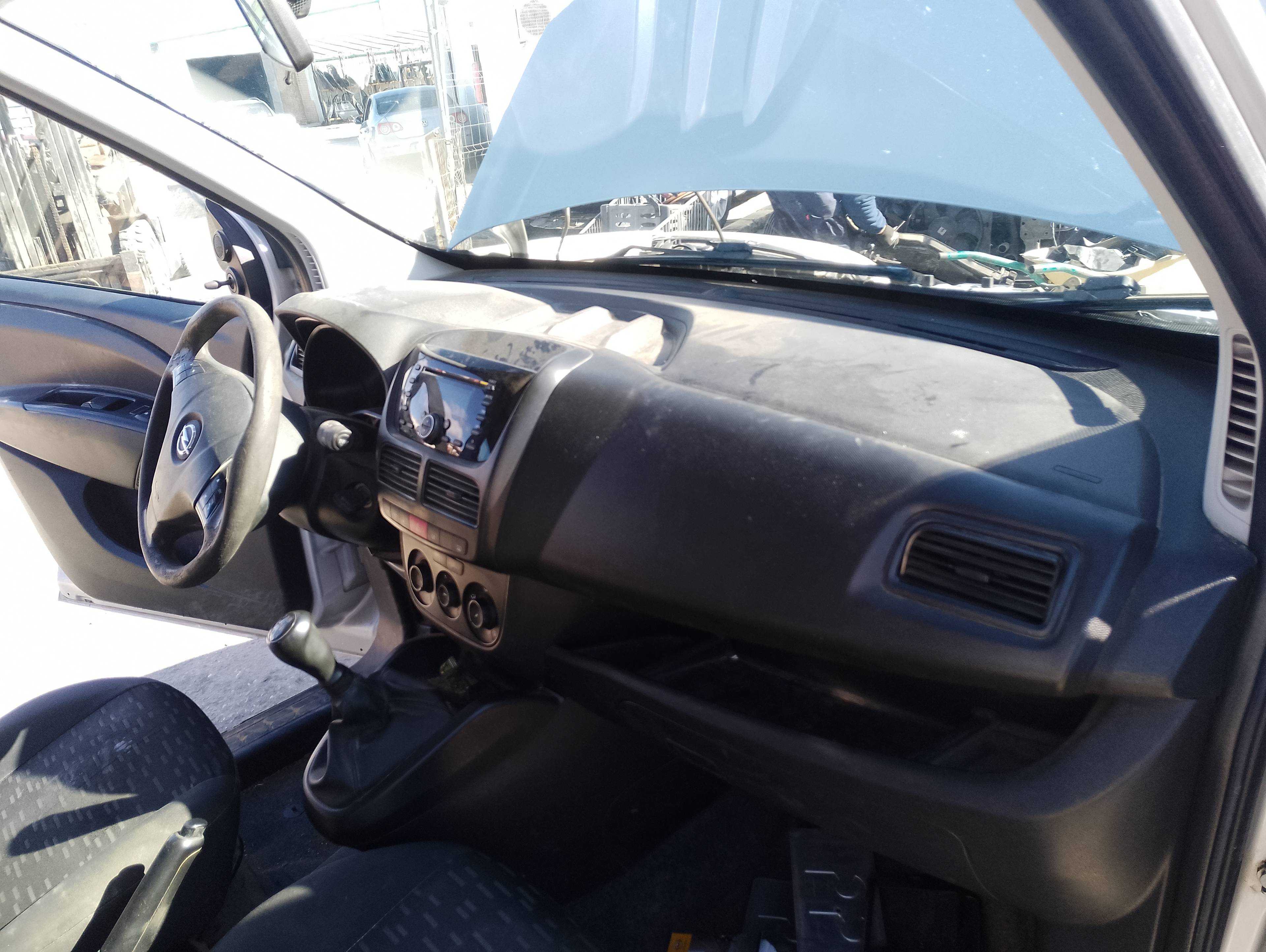 Recambio de salpicadero para opel combo d expression l1h1 referencia OEM IAM   