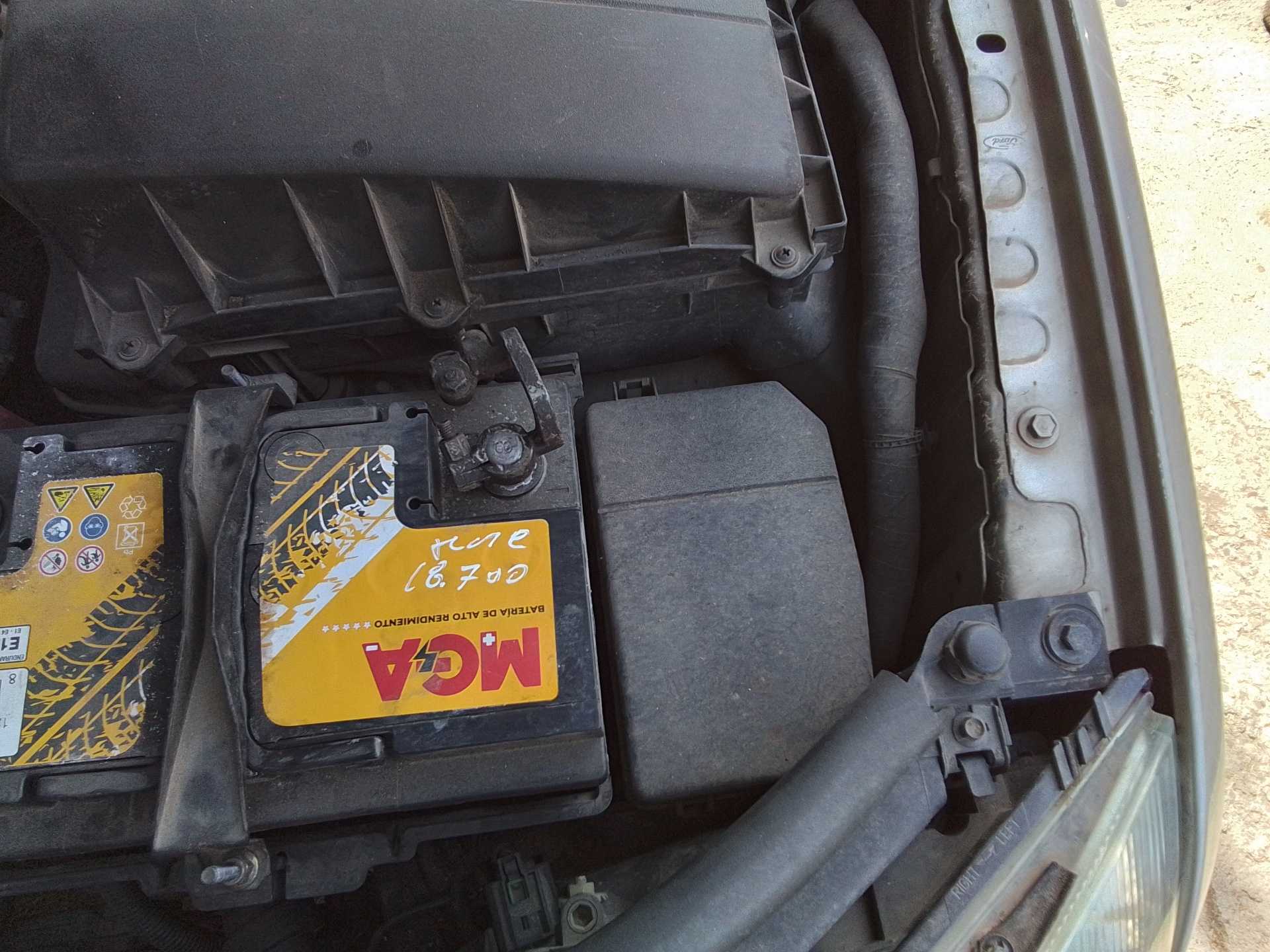 Recambio de caja reles / fusibles para ford mondeo berlina (ge) referencia OEM IAM   