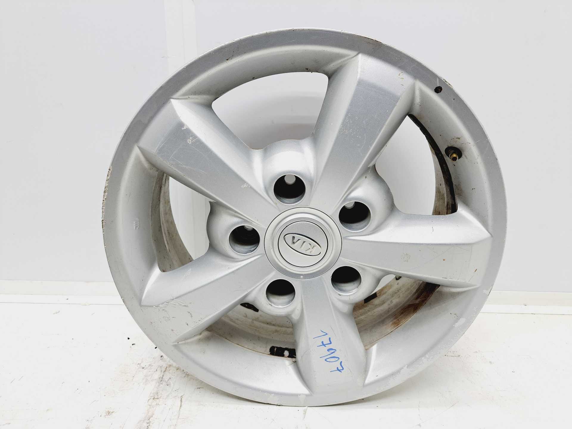 Recambio de llanta para kia sorento 2.5 crdi active referencia OEM IAM 529103E700 R17 