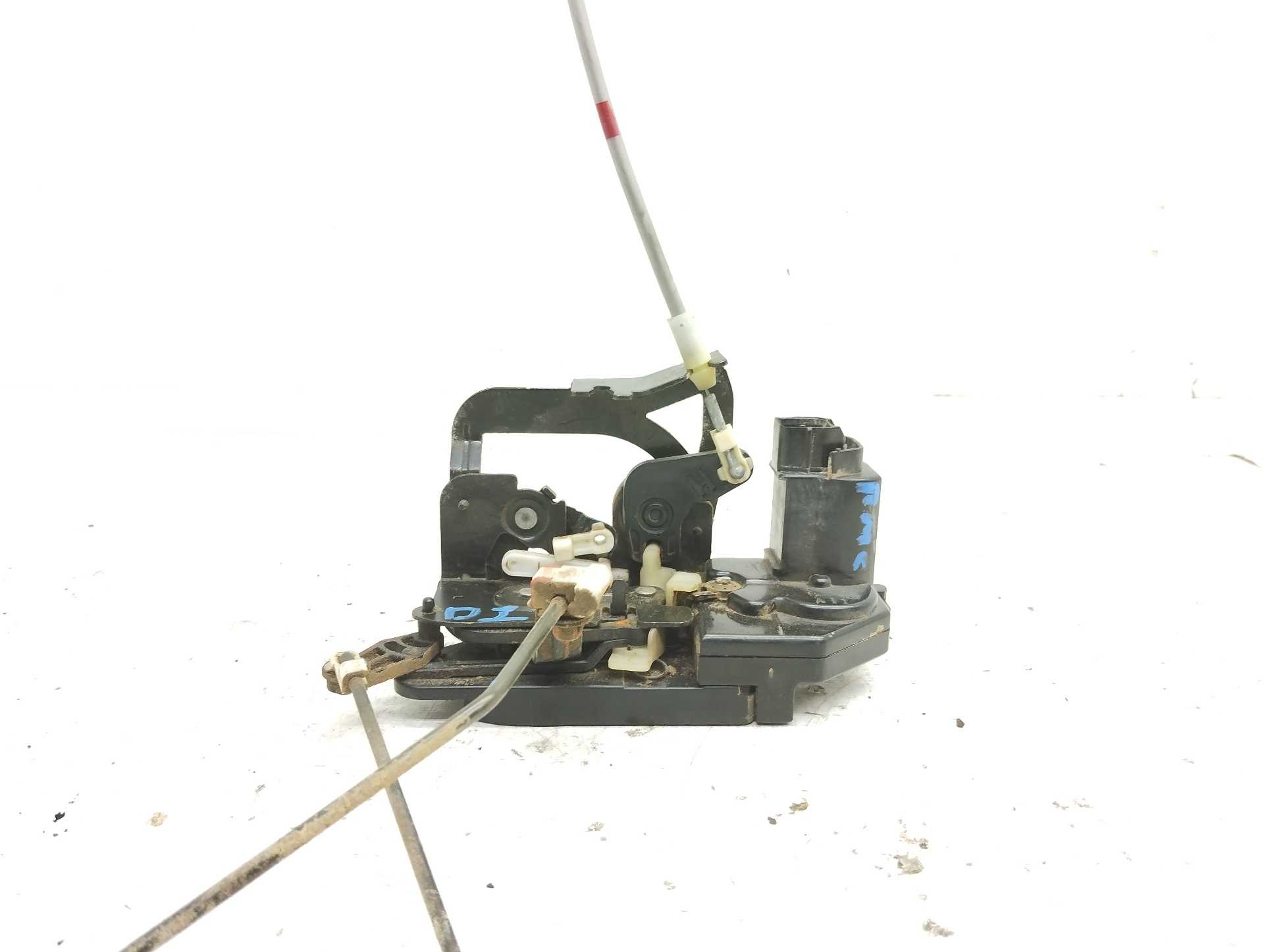 Recambio de cerradura puerta delantera izquierda para ssangyong kyron 2.0 referencia OEM IAM   