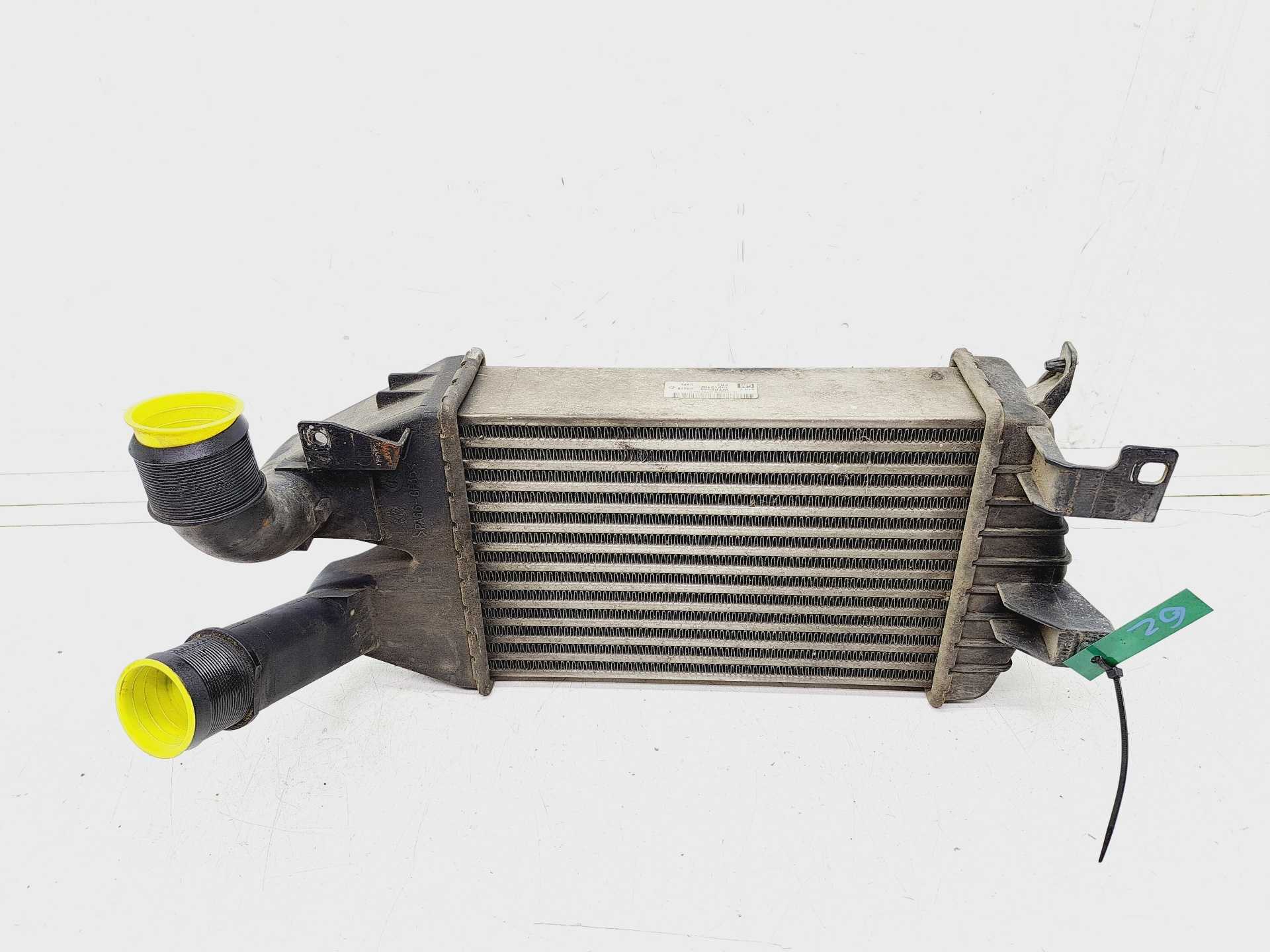 Recambio de intercooler para opel astra gtc cosmo referencia OEM IAM 13213402  