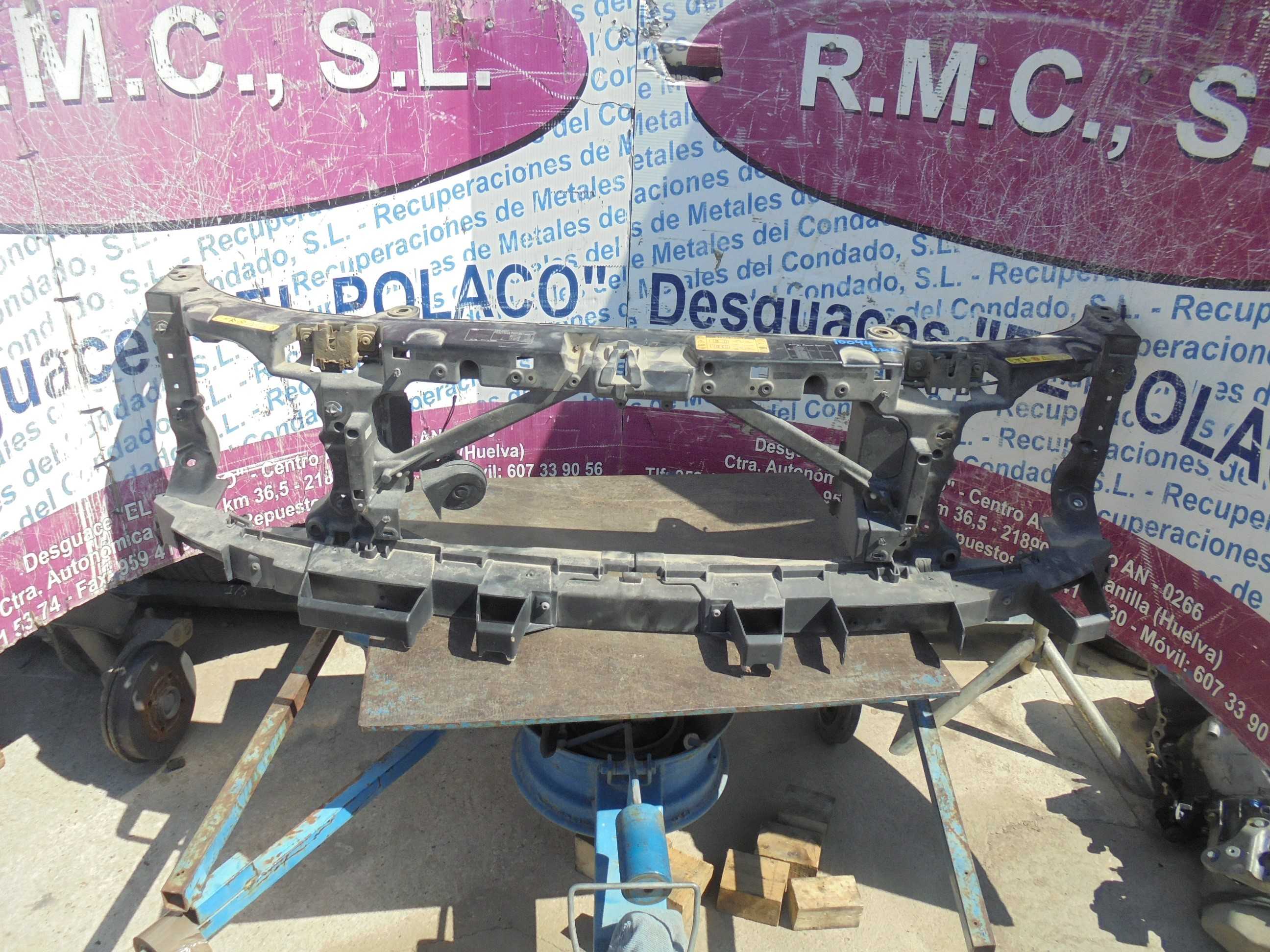 Recambio de panel frontal para land rover range rover sport v6 td hse referencia OEM IAM   