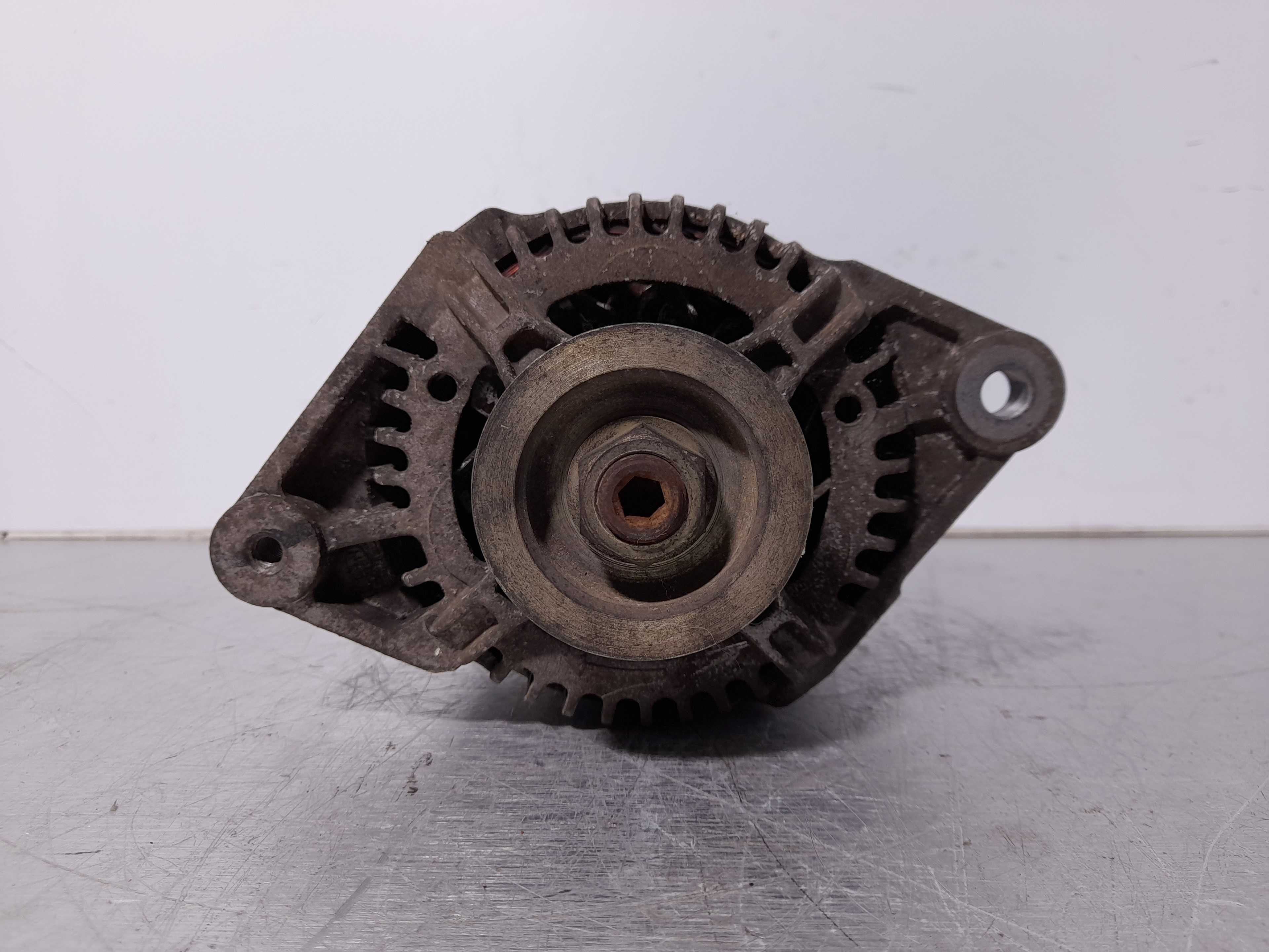 Recambio de alternador para nissan primera berlina (p11) 1.6 16v cat referencia OEM IAM   