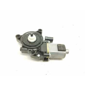 MOTOR ELEVALUNAS DELANTERO DERECHO 82460F1000 