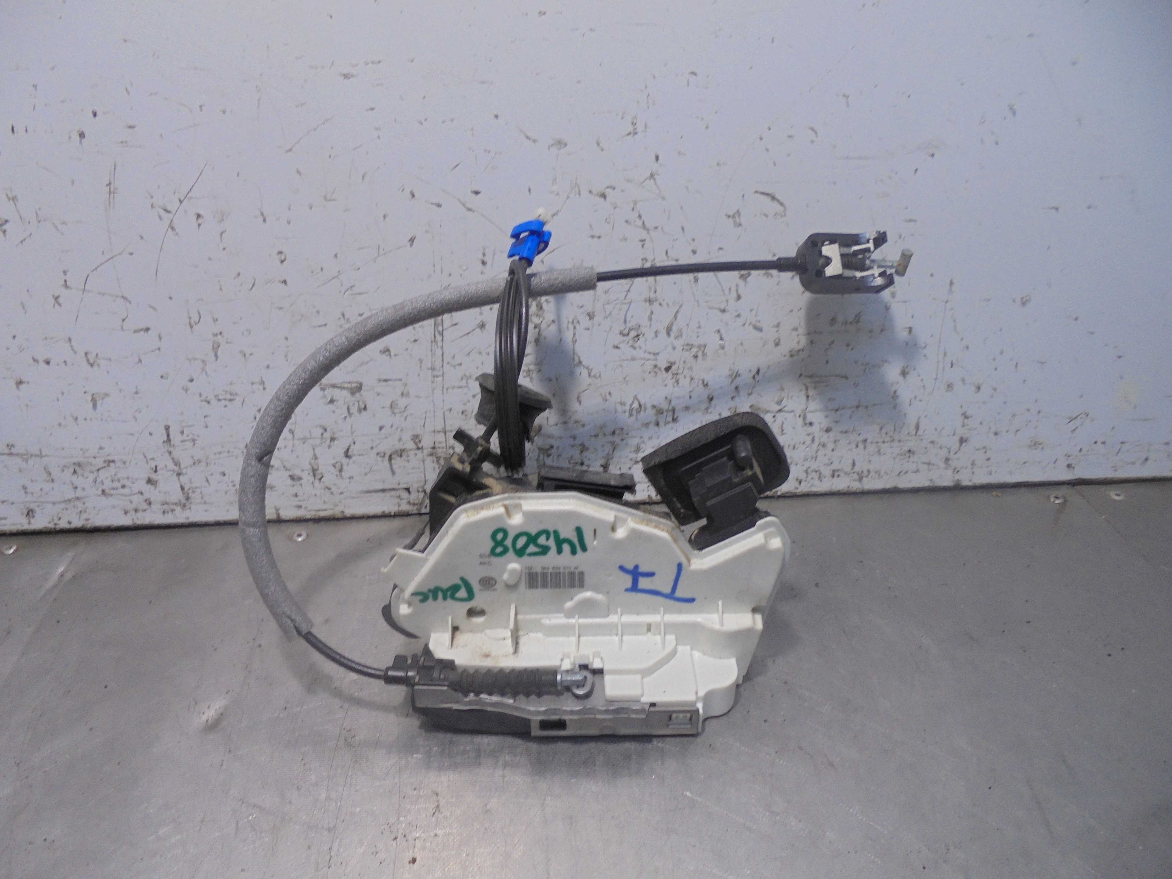 Recambio de cerradura puerta trasera izquierda para seat leon (5f1) reference referencia OEM IAM 5K4839015  
