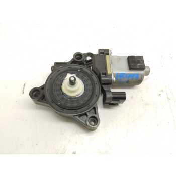 Recambio de motor elevalunas delantero izquierdo para kia sportage 1.7 crdi cat referencia OEM IAM 82450F10000  