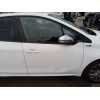 Recambio de puerta delantera derecha para peugeot 208 style referencia OEM IAM  9807820680 