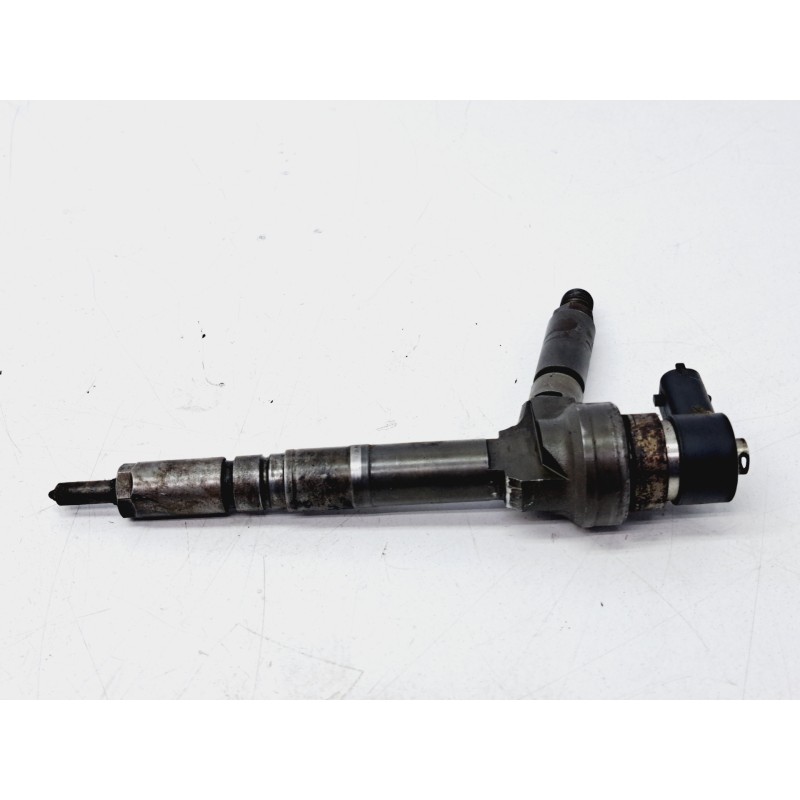 Recambio de inyector para opel astra h berlina 1.7 16v cdti referencia OEM IAM 0445110125  