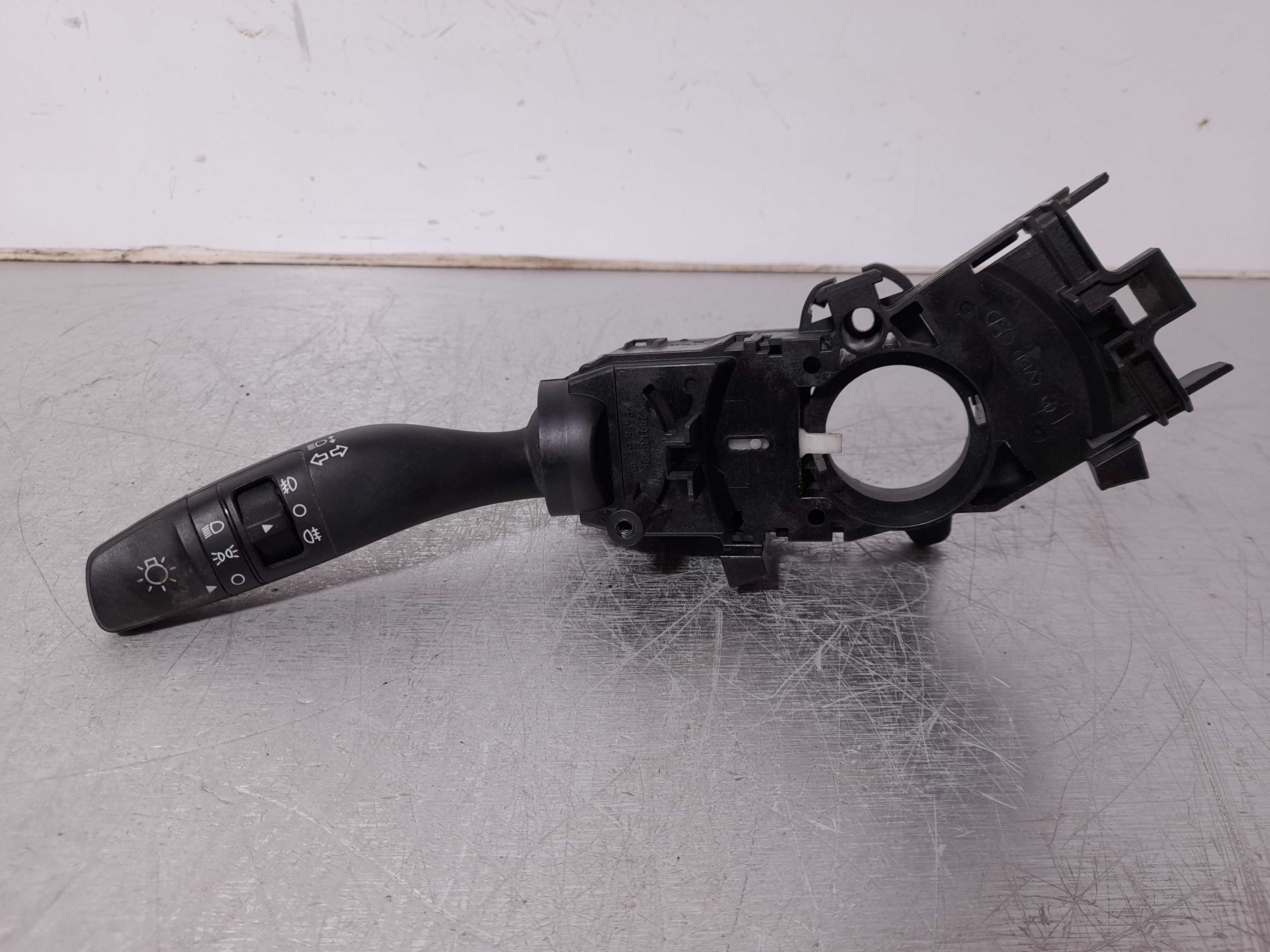 Recambio de mando intermitentes para kia carens ( ) basic referencia OEM IAM 299139726  