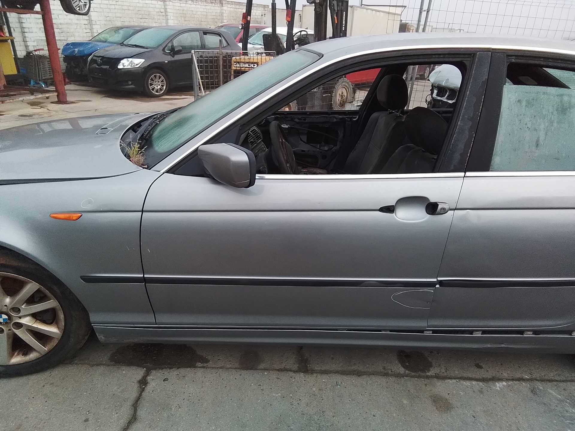Recambio de puerta delantera izquierda para bmw serie 3 berlina (e46) 320d referencia OEM IAM   