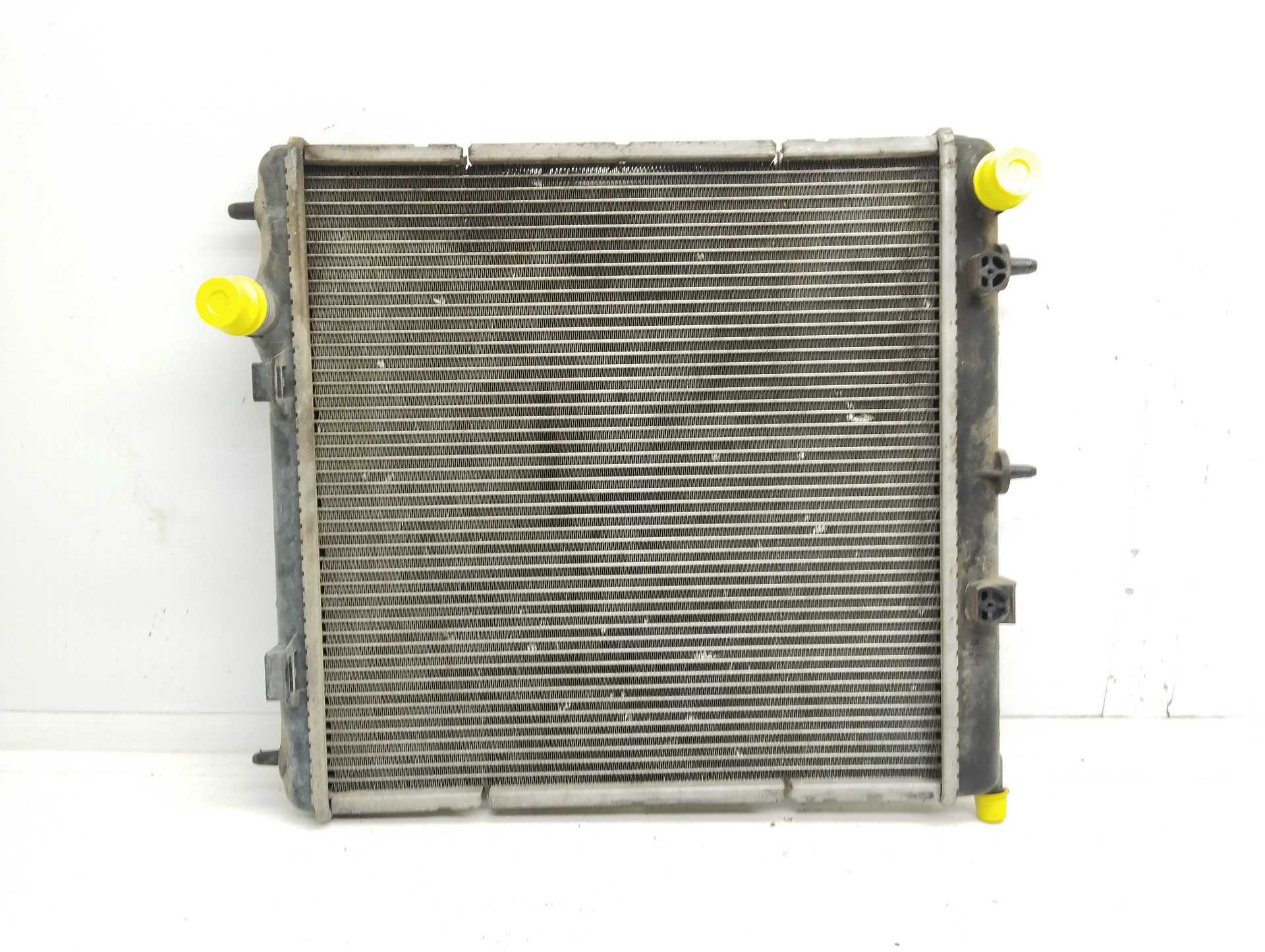 Recambio de radiador agua para peugeot 208 style referencia OEM IAM 9684522780 96007T01 886160000