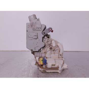 Recambio de cerradura puerta trasera izquierda para nissan primera berlina (p11) 1.6 16v cat referencia OEM IAM   