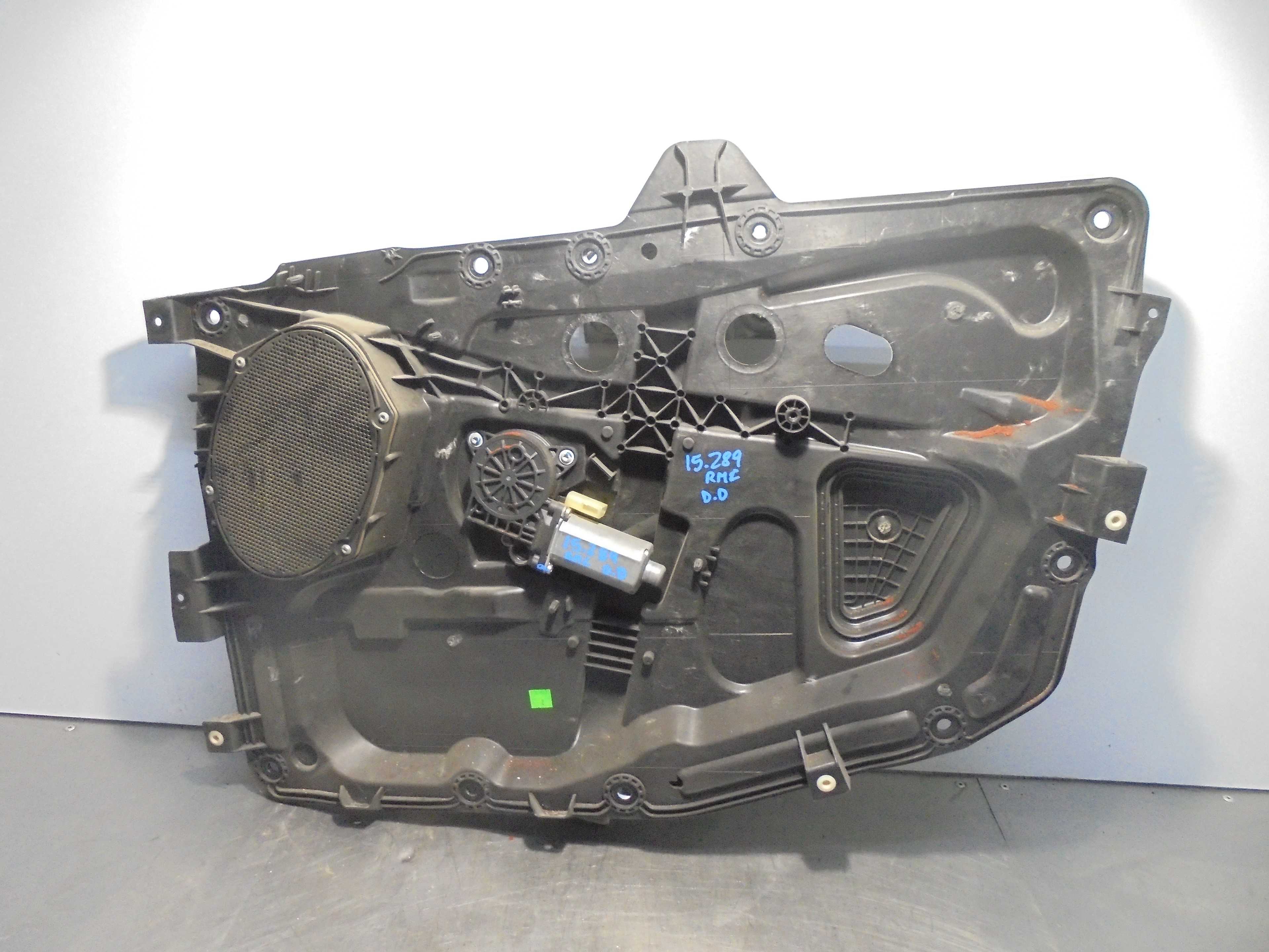 Recambio de elevalunas delantero derecho para ford fiesta (cbk) ambiente referencia OEM IAM 2S61A045H16A ELECTRICO 5 PUERTAS 