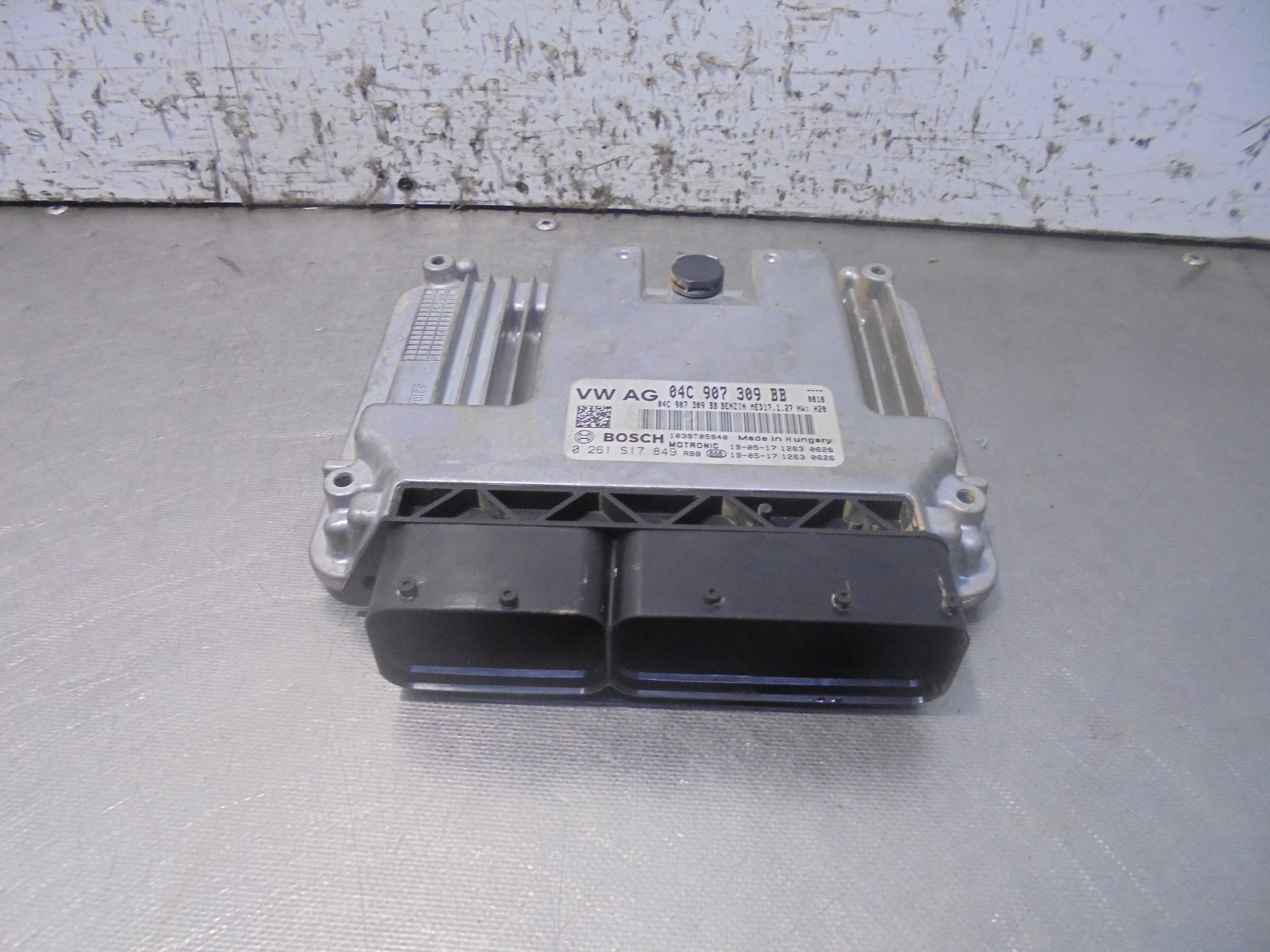 Recambio de centralita motor uce para volkswagen t-cross advance referencia OEM IAM 04C907309BB BOSCH 