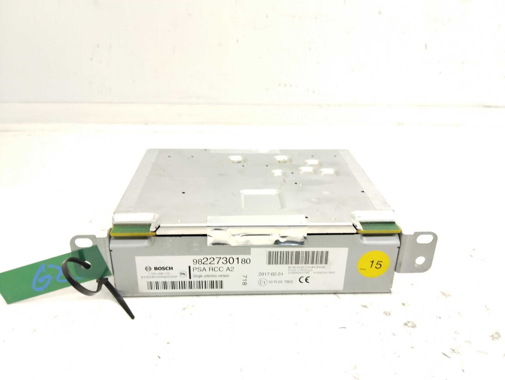 Recambio de sistema audio / radio cd para peugeot 208 style referencia OEM IAM 9822730180 7503900135 
