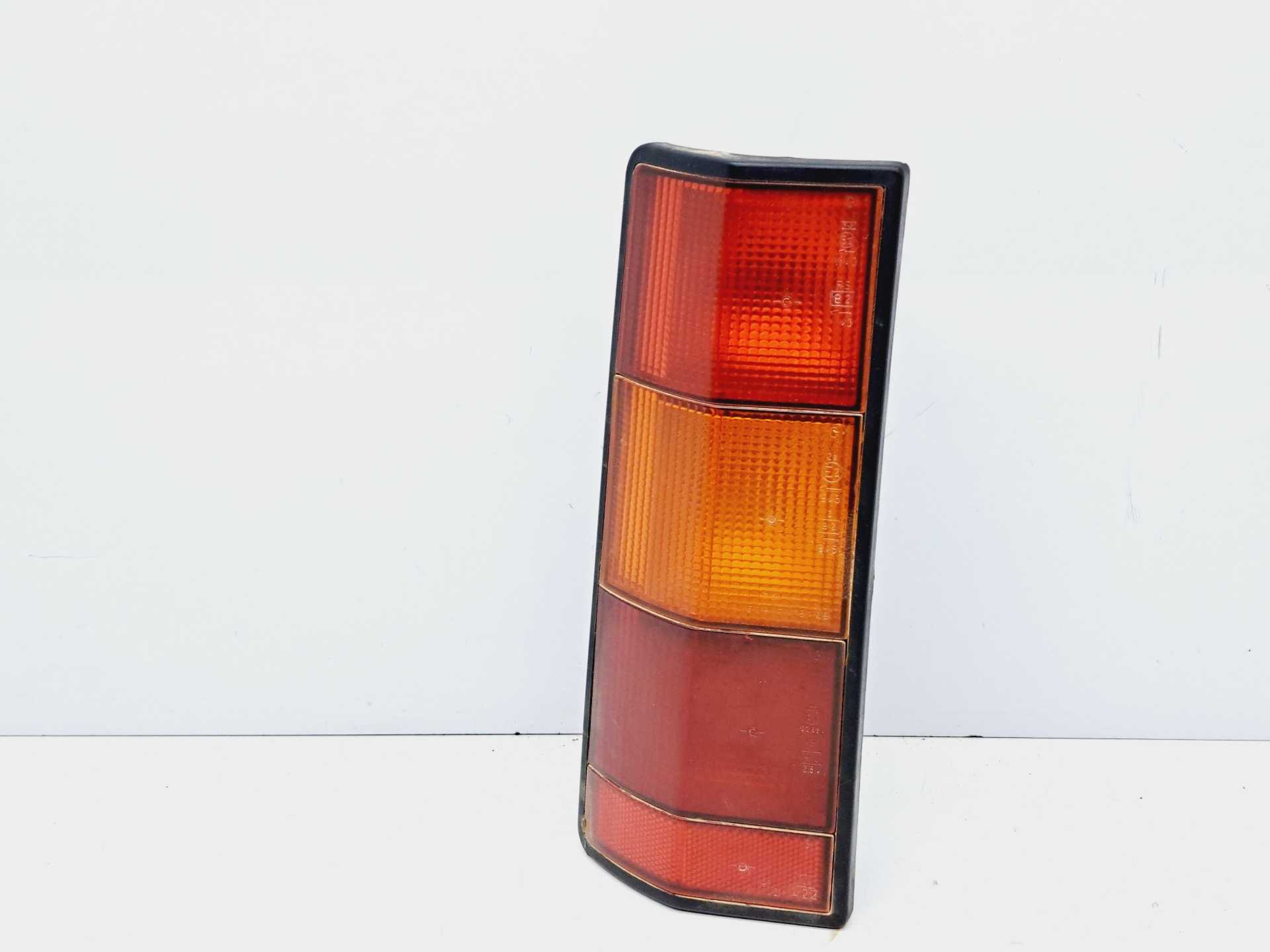 Recambio de piloto trasero izquierdo para renault rapid/express (f40) 1.4 referencia OEM IAM   
