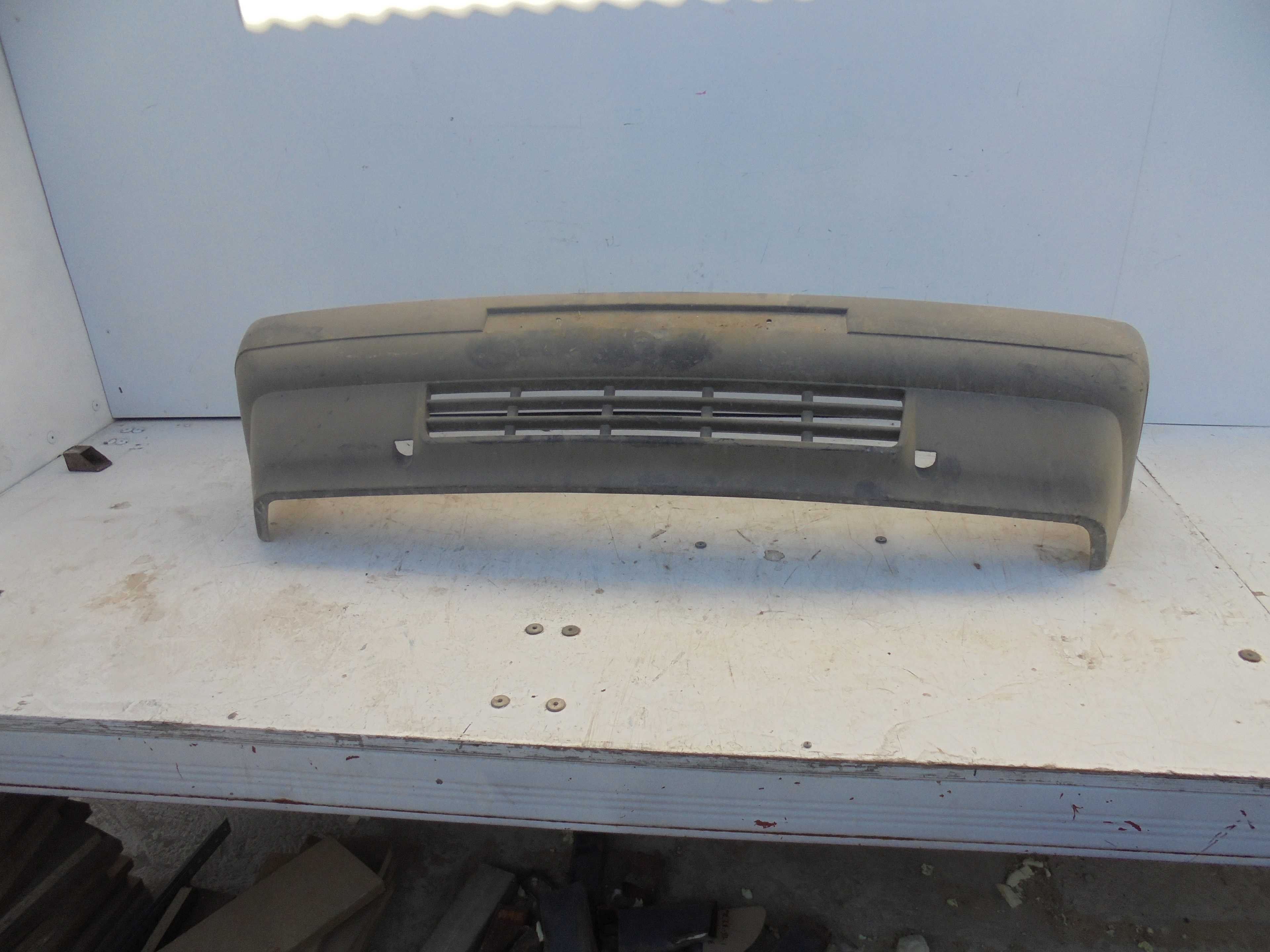 Recambio de paragolpes delantero para renault rapid/express (f40) 1.4 referencia OEM IAM   