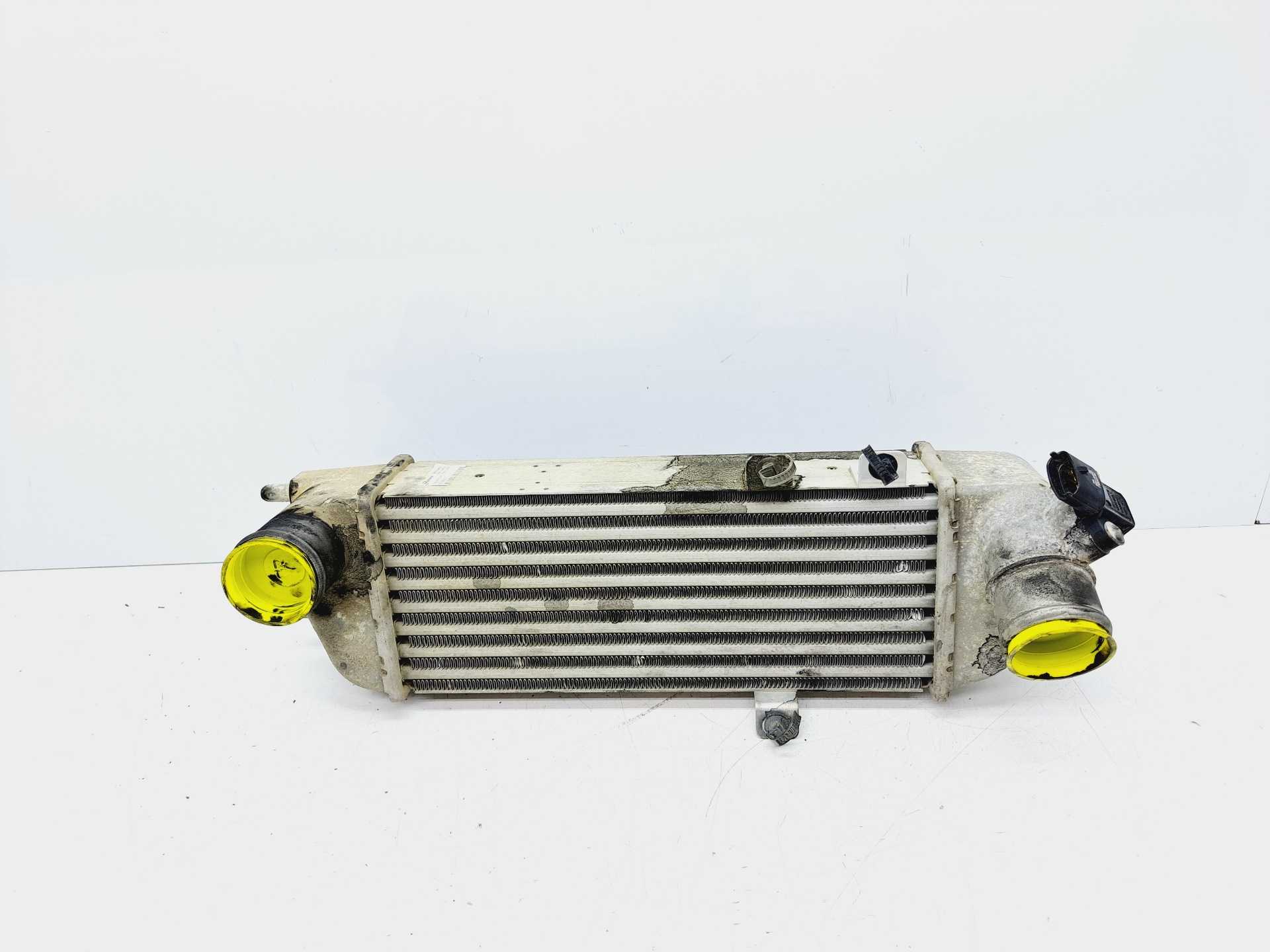 Recambio de intercooler para kia cee´d concept referencia OEM IAM 282702A610 6039507 MODINE