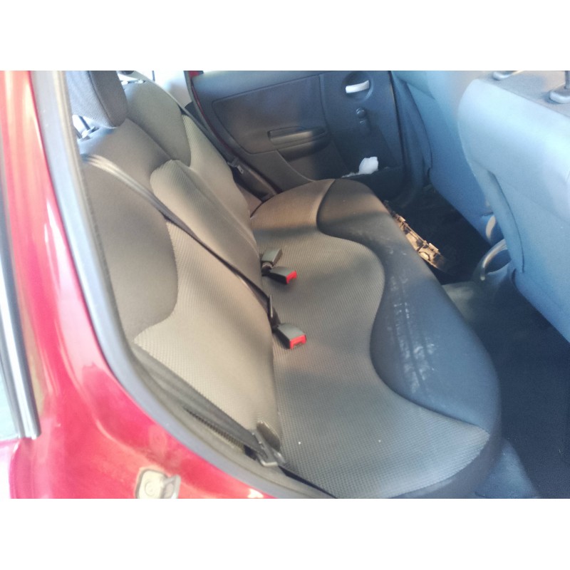 Recambio de asientos traseros para citroën c3 1.1 audace referencia OEM IAM   