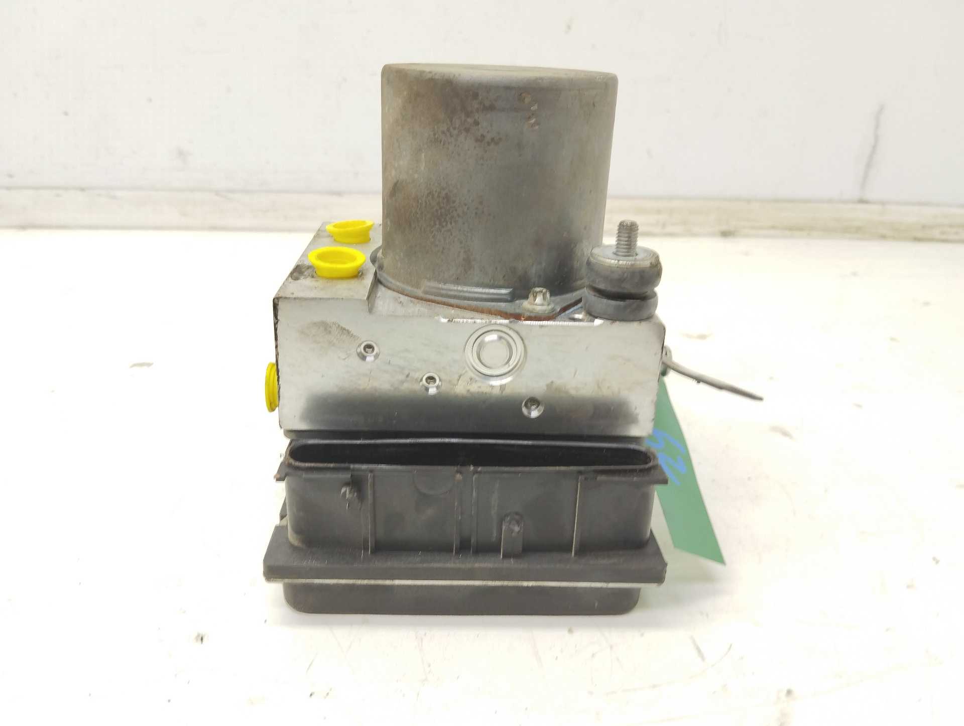 Recambio de abs para smart fort. c referencia OEM IAM 0019699V003 0265234305 Q0006648V004