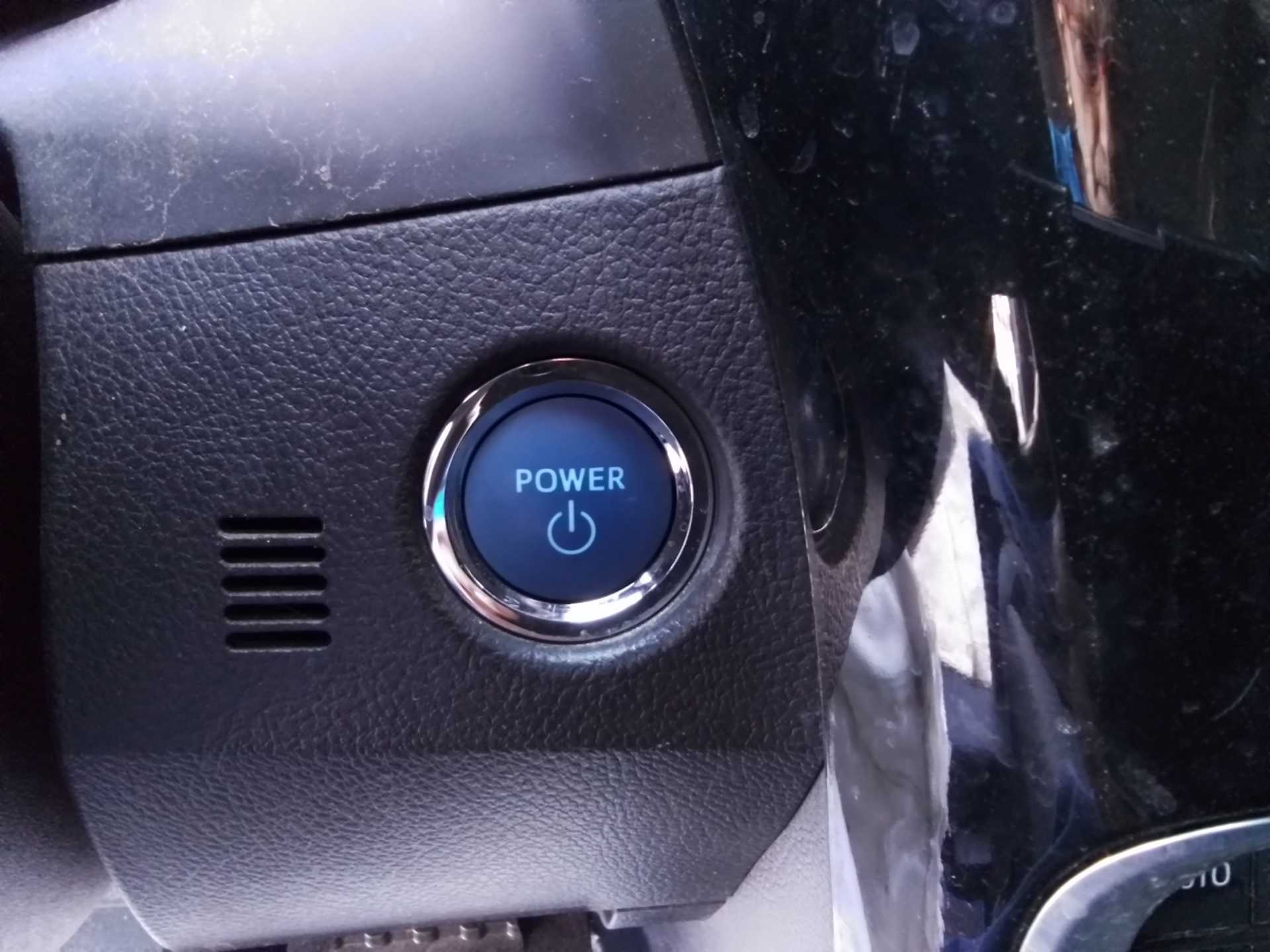 Recambio de conmutador de arranque para toyota auris hybrid active referencia OEM IAM   