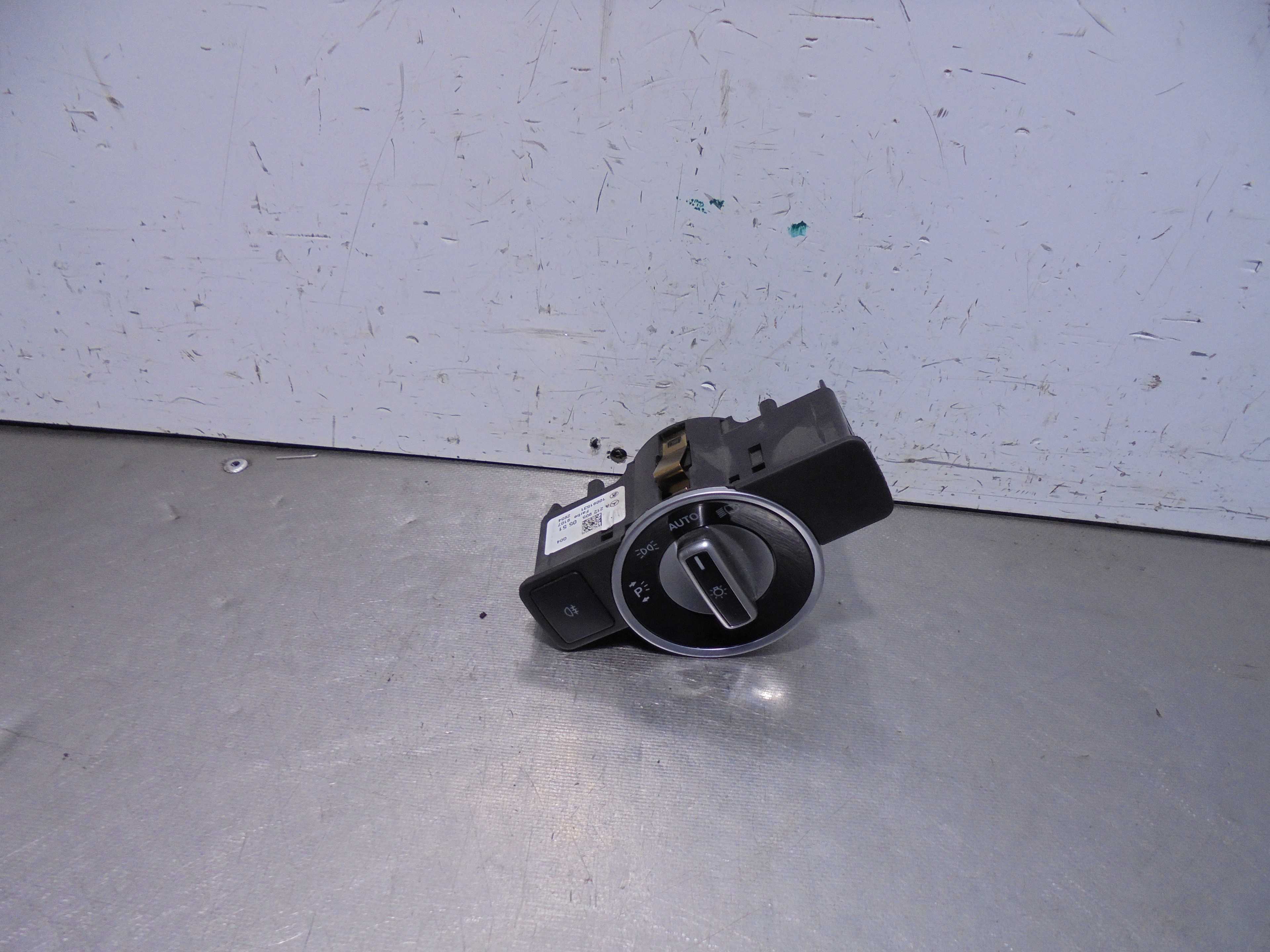 Recambio de mando luces para mercedes-benz clase cla (w117) cla 220 cdi (117.303) referencia OEM IAM A2129050551 LUK 
