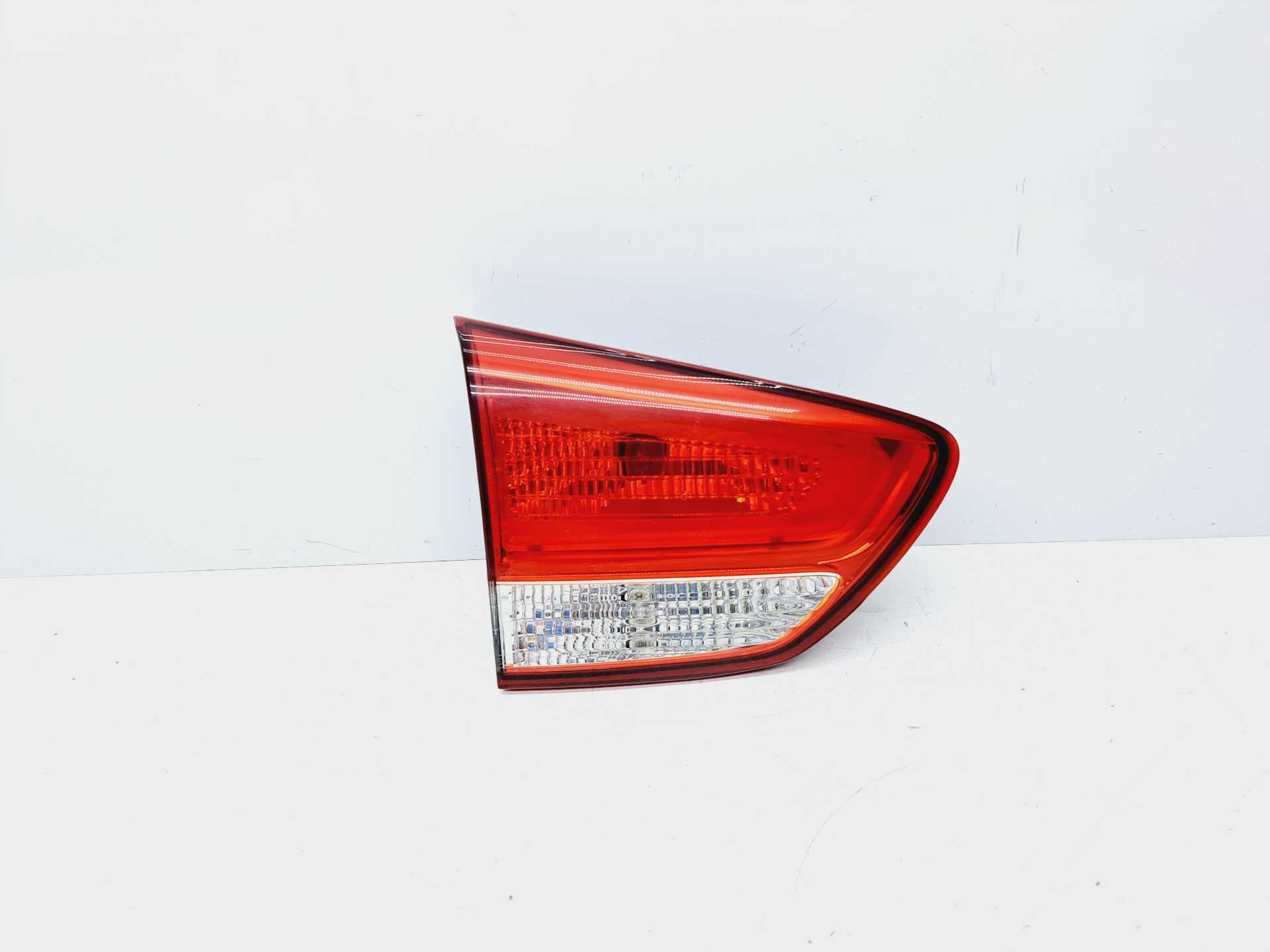 Recambio de piloto porton trasero izquierdo para kia carens ( ) basic referencia OEM IAM 92403A4010  