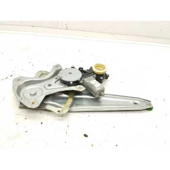 Recambio de elevalunas trasero izquierdo para toyota auris hybrid active referencia OEM IAM 8571002450 BROSE C08559103