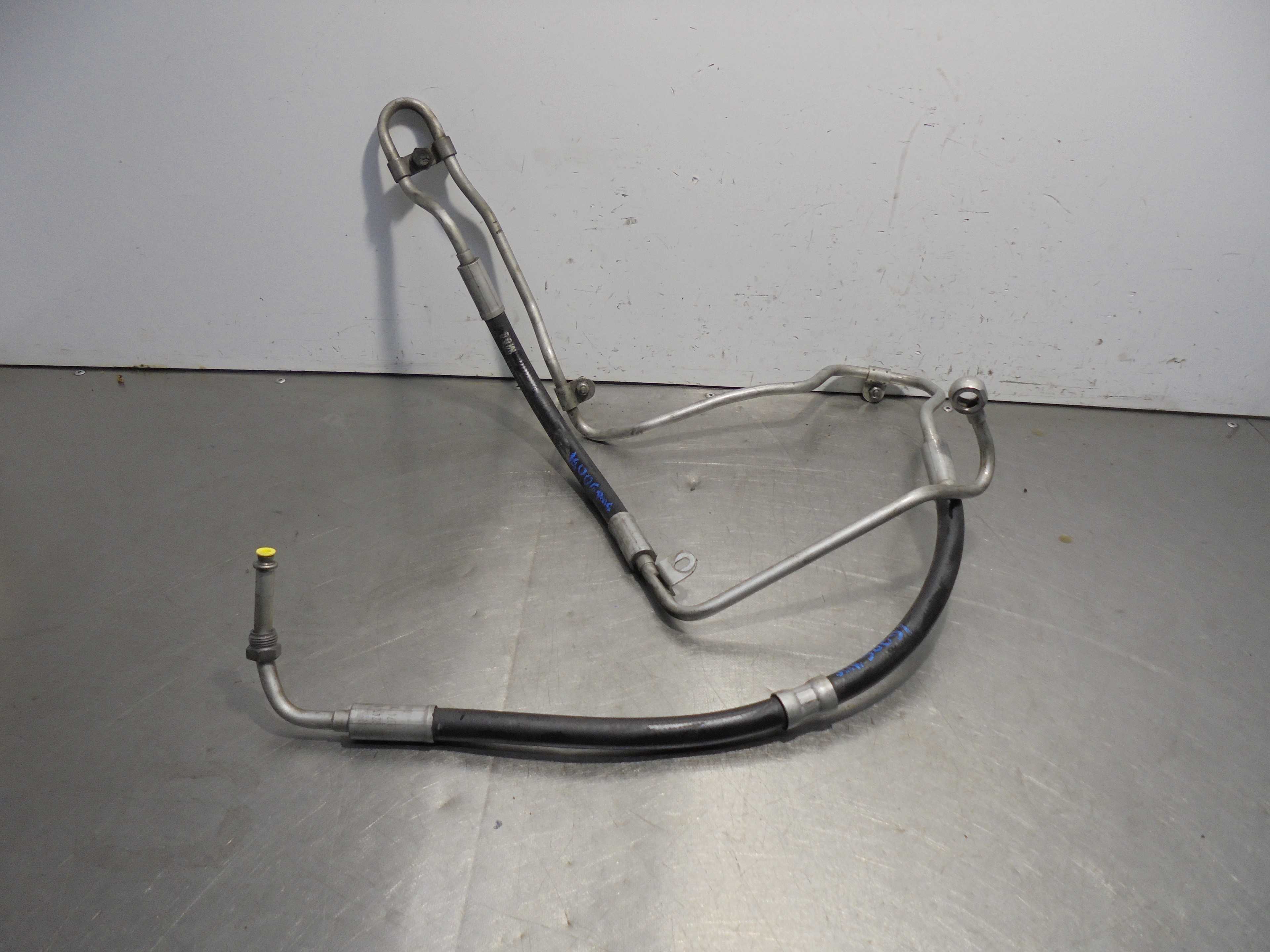 Recambio de tubo direccion para bmw serie 5 berlina (e60) 530d referencia OEM IAM 32416761  