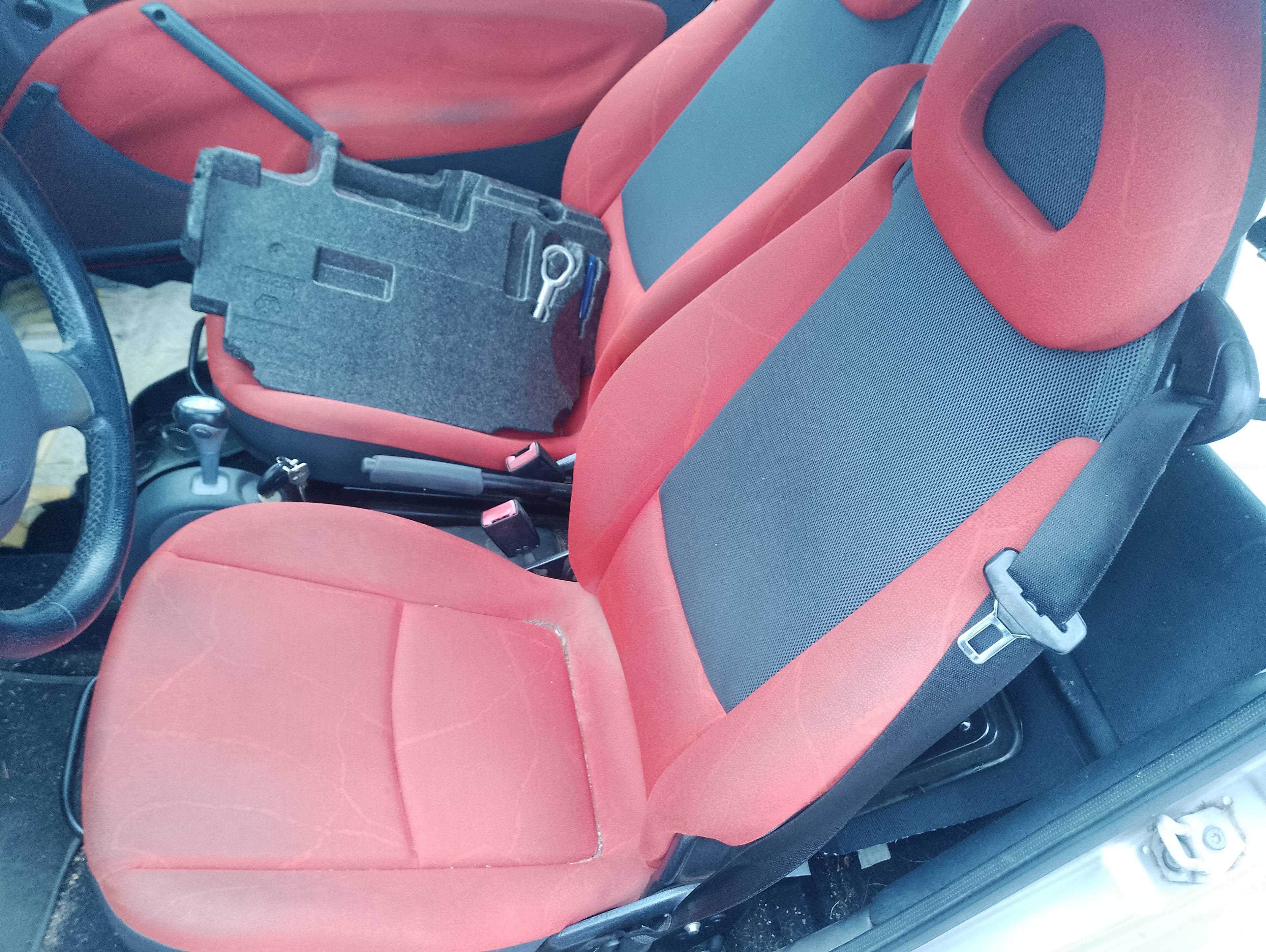 Recambio de asiento delantero izquierdo para smart fort. c referencia OEM IAM   