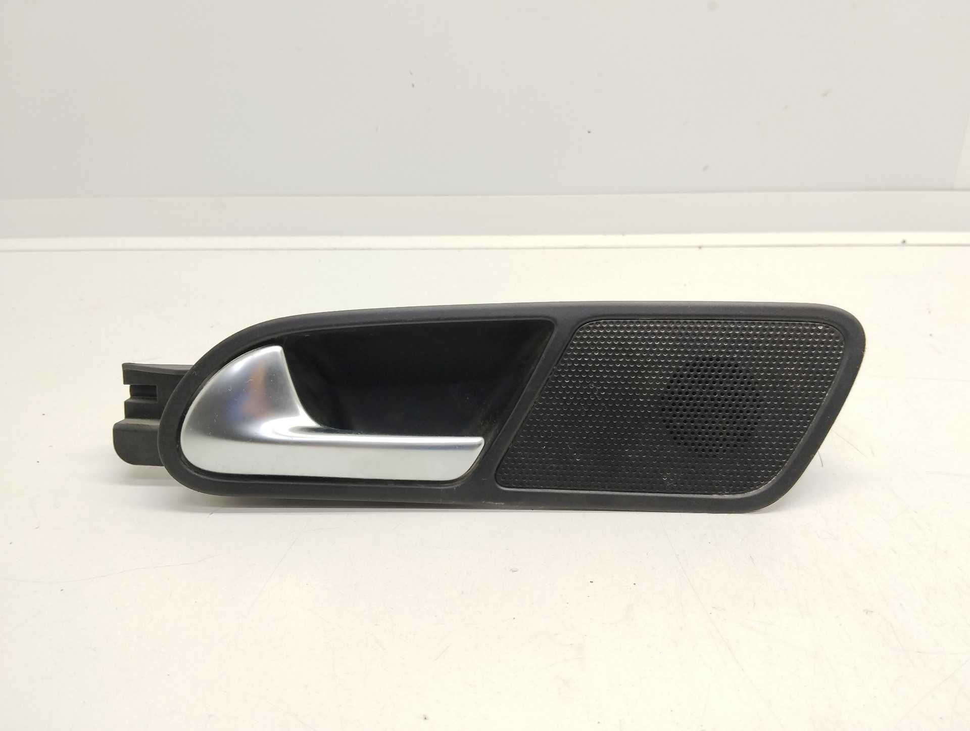 Recambio de maneta interior trasera izquierda para volkswagen tiguan (5n2) advance bluemotion referencia OEM IAM 5N0839113  