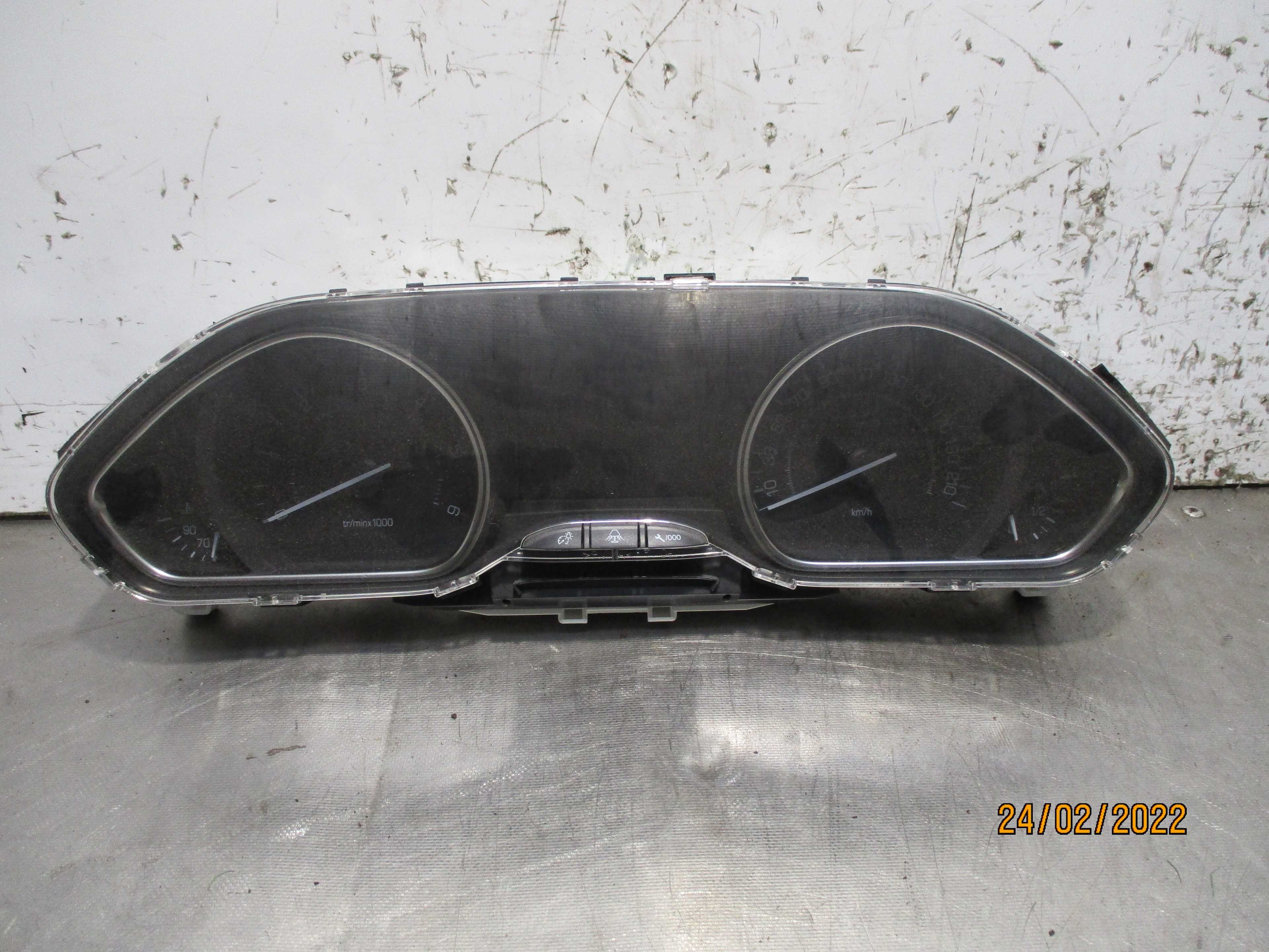 Recambio de cuadro instrumentos para peugeot 2008 (--.2013) active referencia OEM IAM   