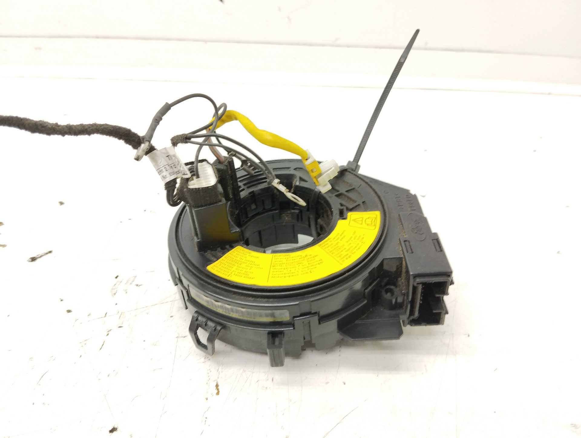 Recambio de anillo airbag para ford fiesta (ccn) ambiente referencia OEM IAM 14A664  