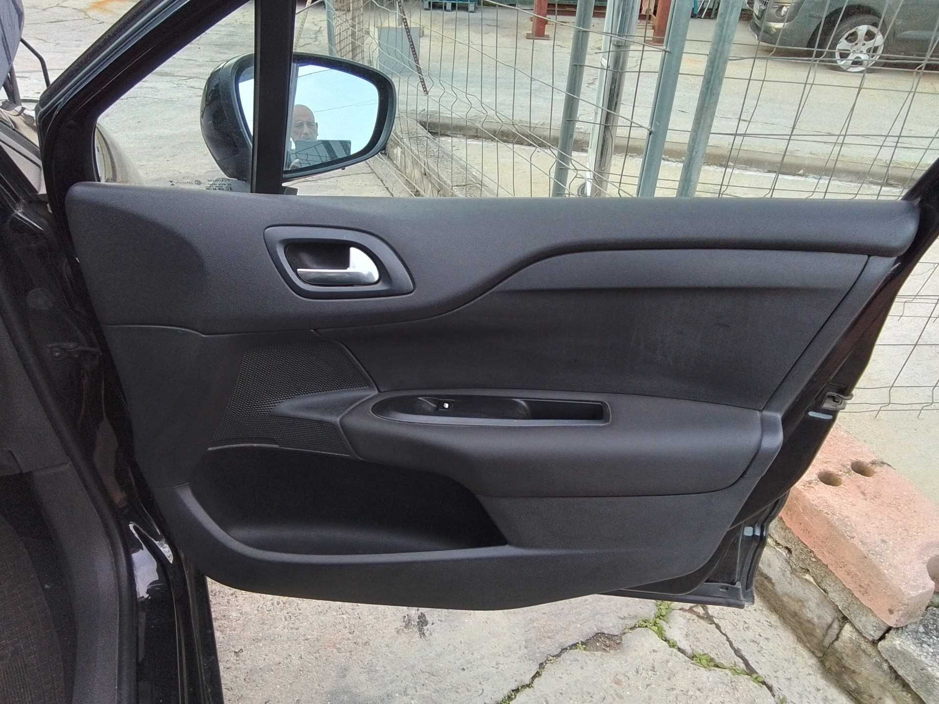 Recambio de guarnecido puerta delantera derecha para citroën c4 lim. live referencia OEM IAM   