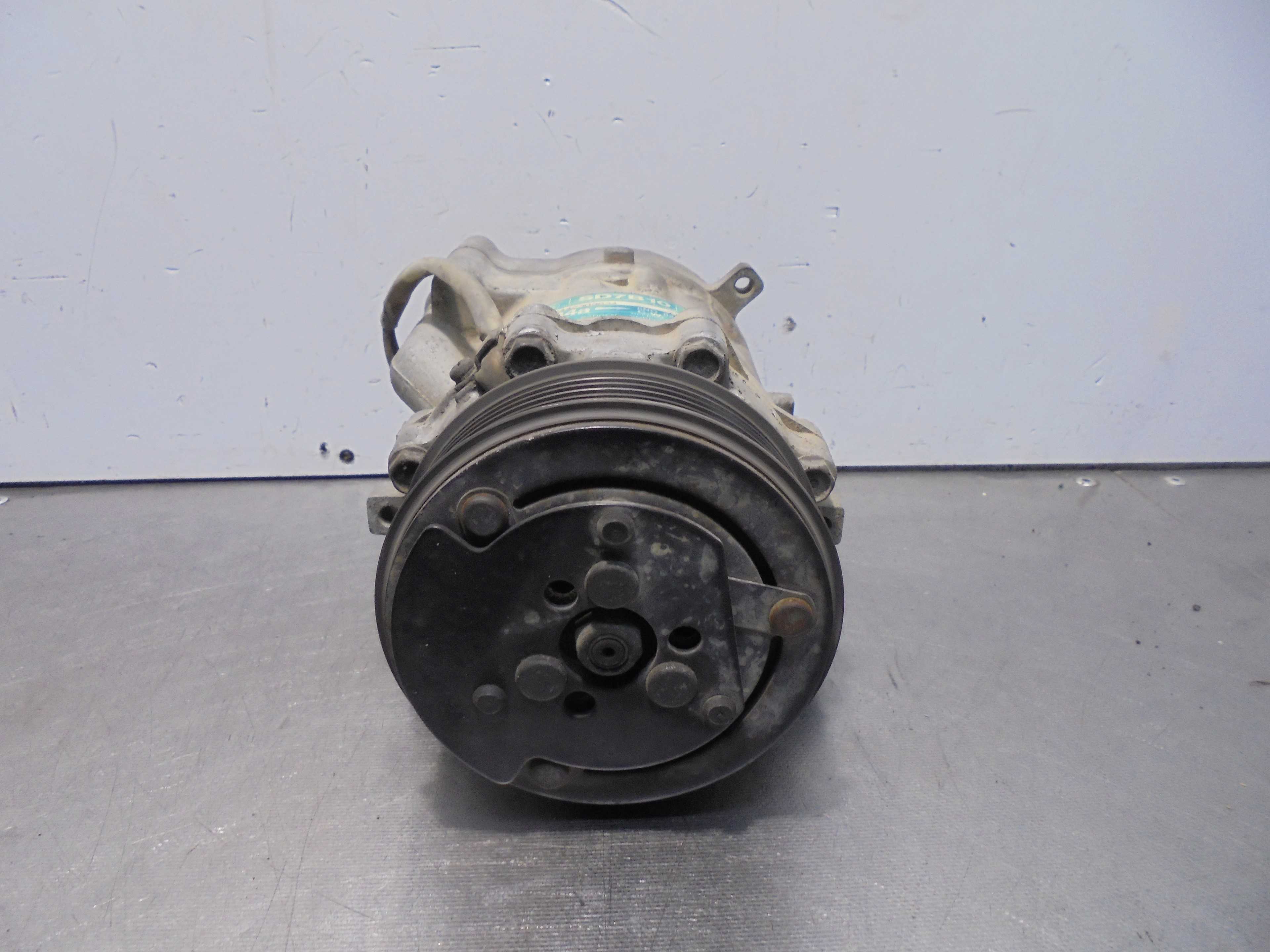 Recambio de compresor aire acondicionado para seat arosa (6h1) select referencia OEM IAM 6N0820803A  