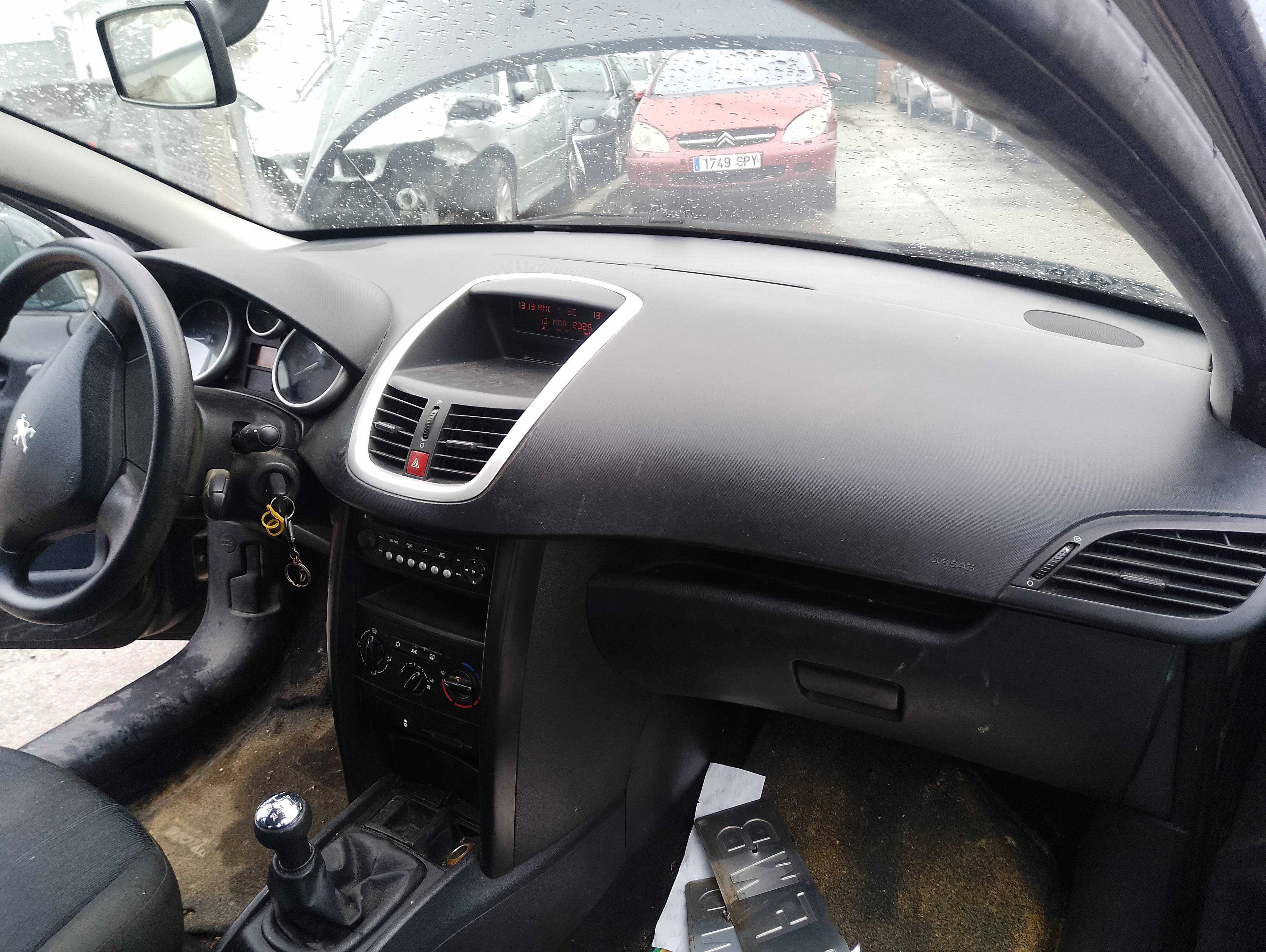 Recambio de salpicadero para peugeot 207 urban referencia OEM IAM   